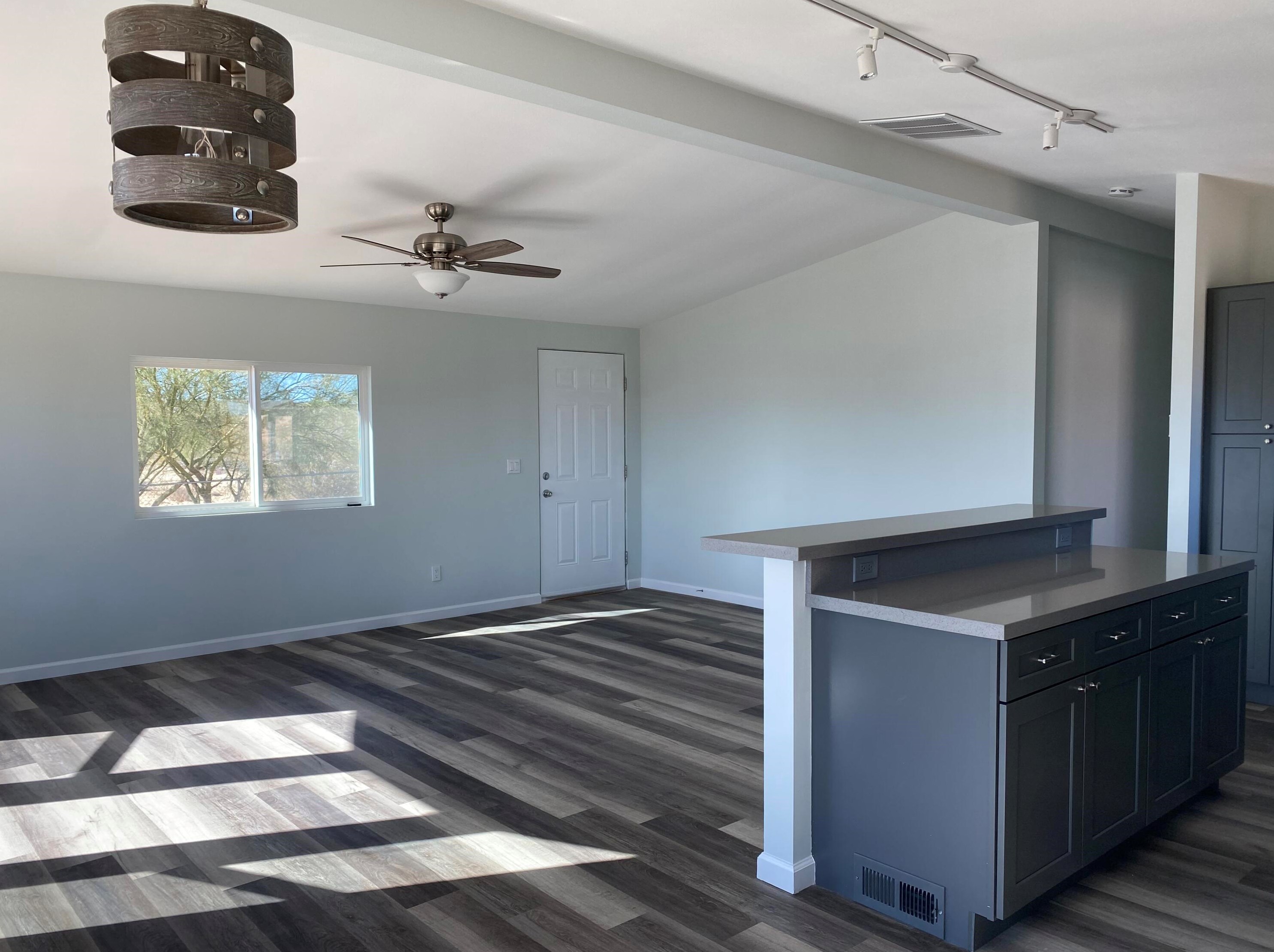 63136 Sunny Sands Dr, Joshua Tree CA  92252-3329 exterior