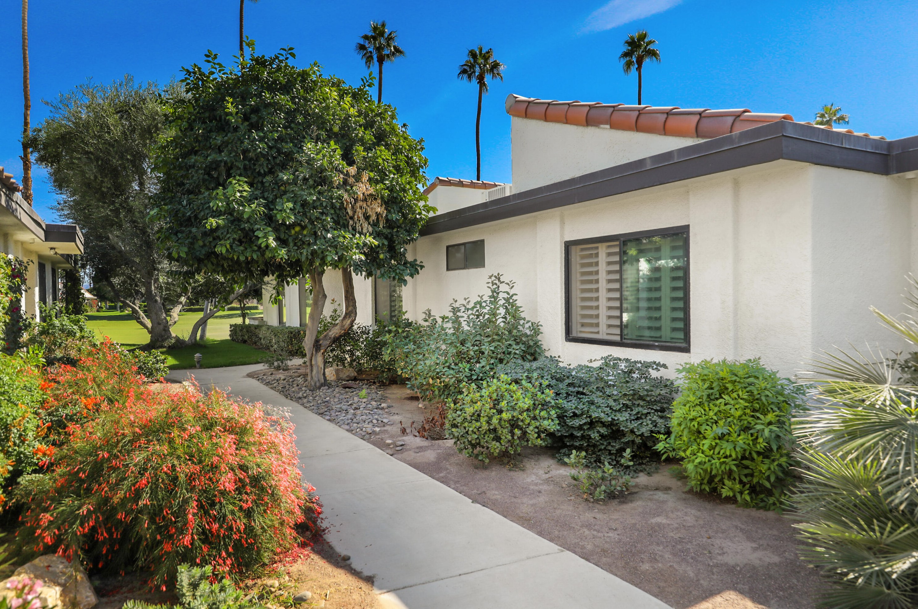 163 W Torremolinos Dr, Rancho Mirage, CA 92270