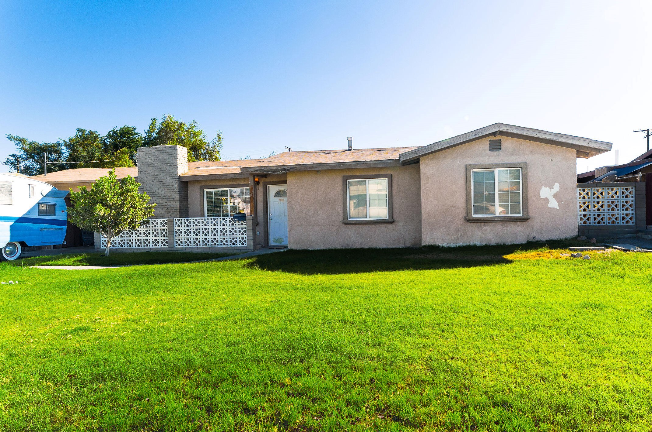 43682 Oasis St, Indio, CA 92201