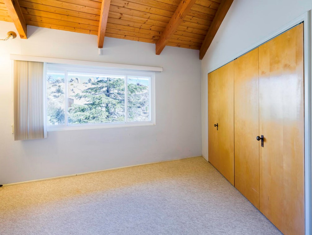 5230 Puente Ct, Yucca Valley CA  92284-2028 exterior