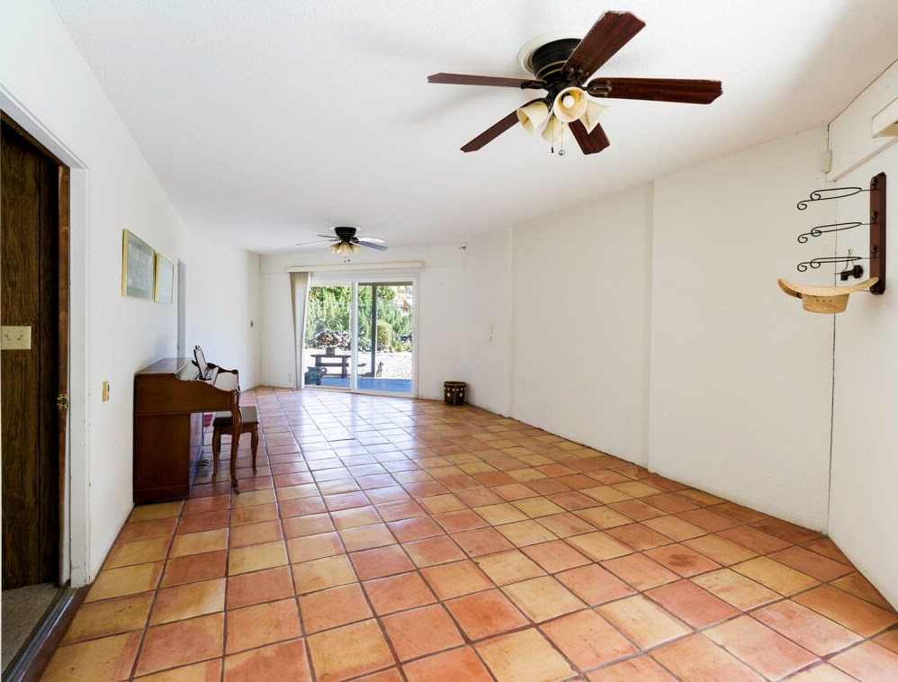 5230 Puente Ct, Yucca Valley CA  92284-2028 exterior
