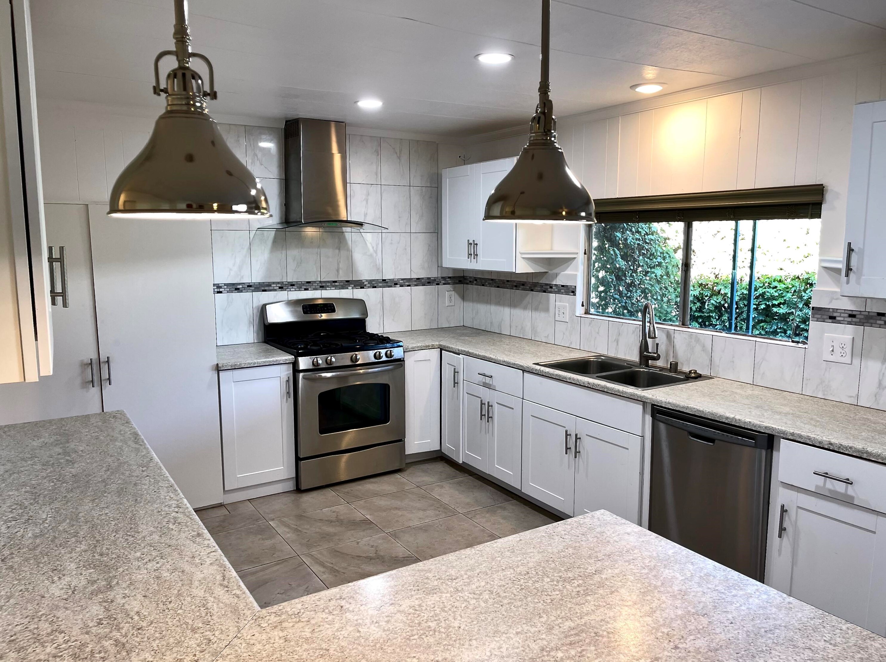 138 Calle Arriba, Palm Springs, CA 92264