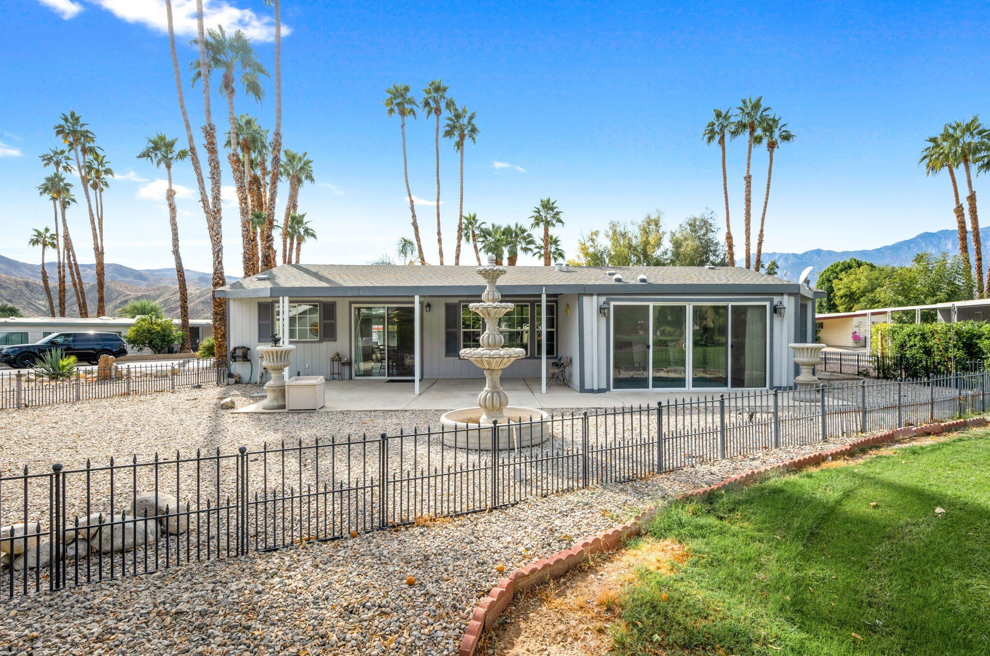 204 Avenida Orontes, Cathedral City CA  92234-1539 exterior