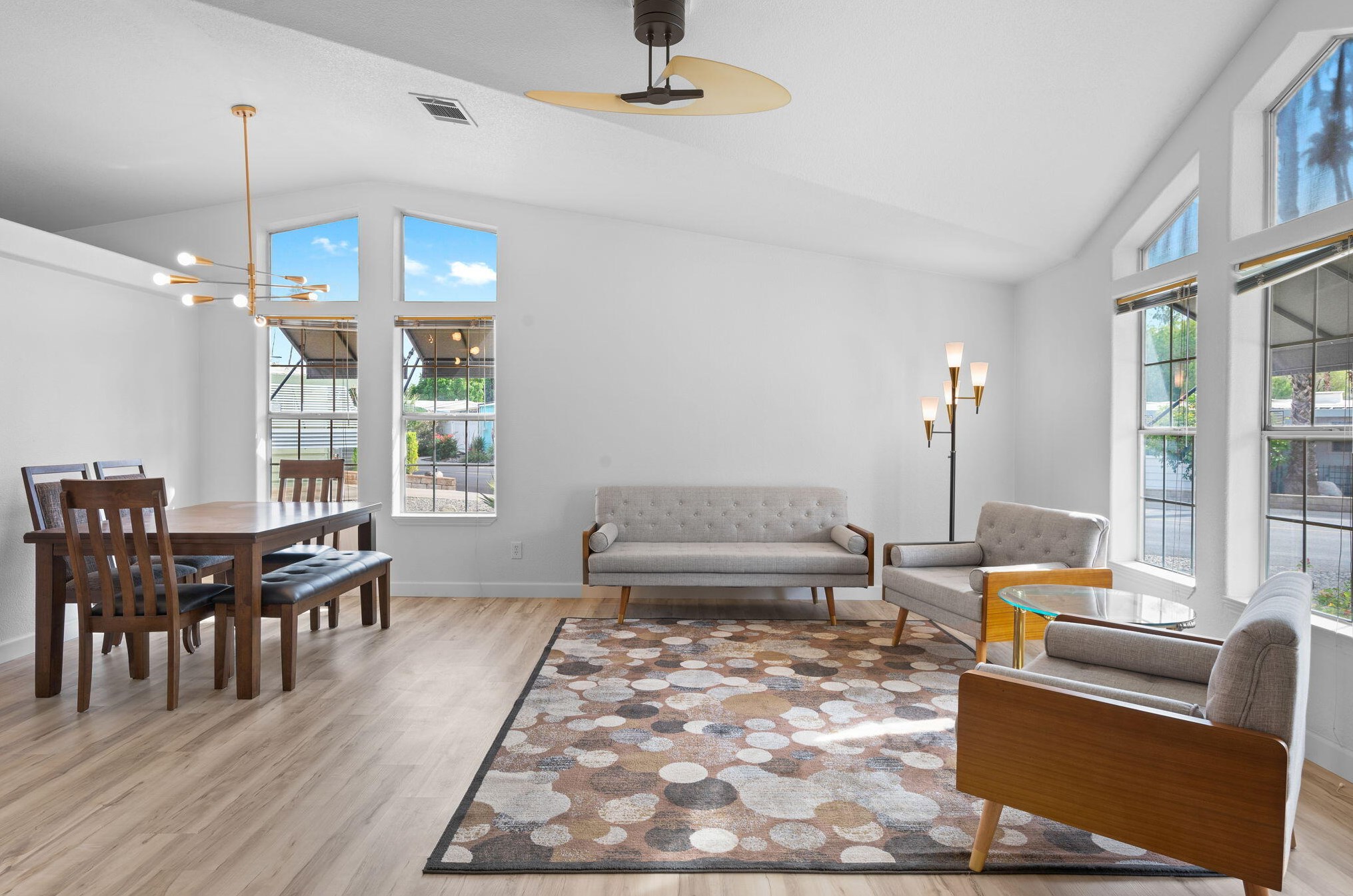 204 Avenida Orontes, Cathedral City CA  92234-1539 exterior