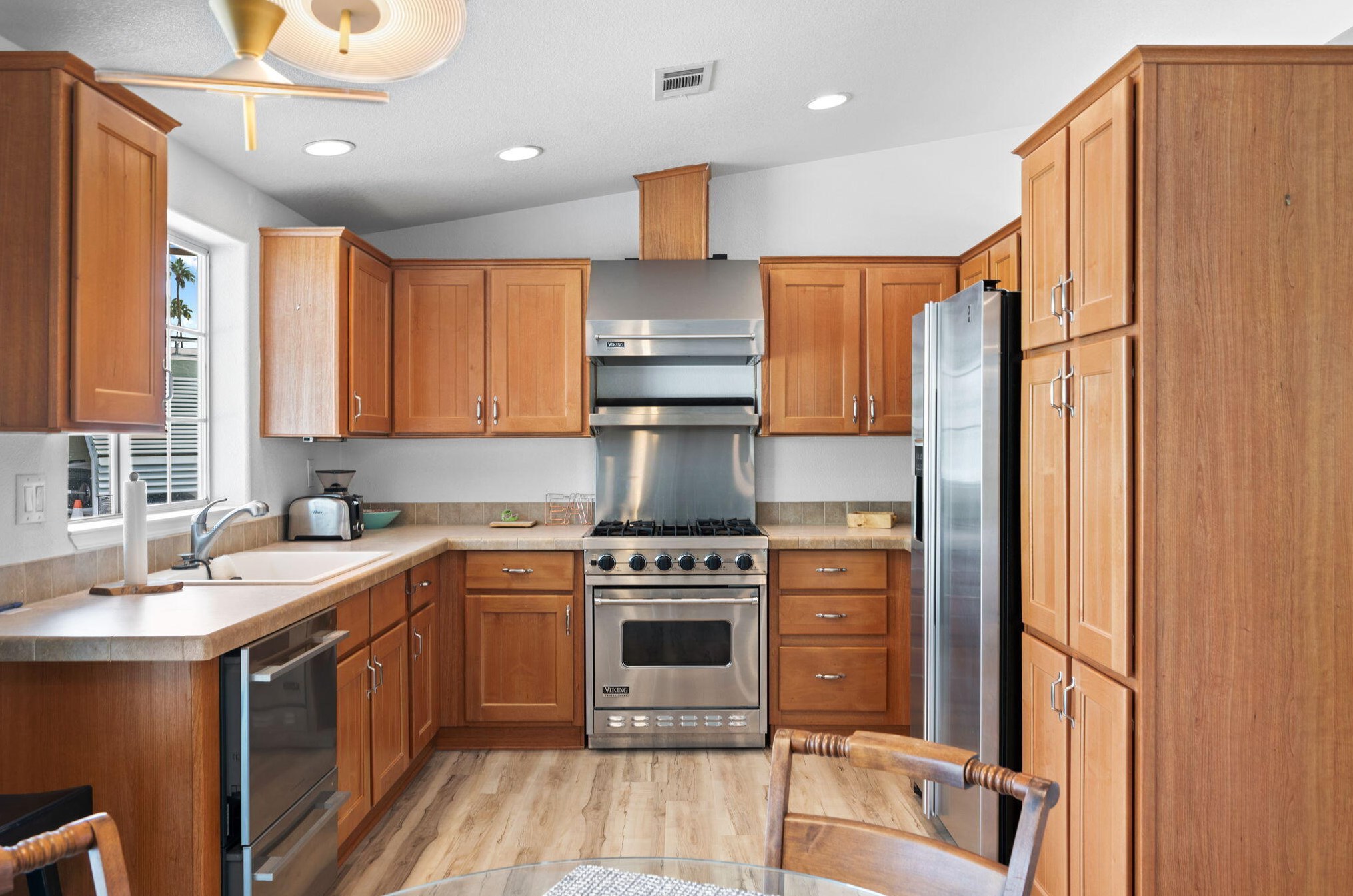 204 Avenida Orontes, Cathedral City CA  92234-1539 exterior