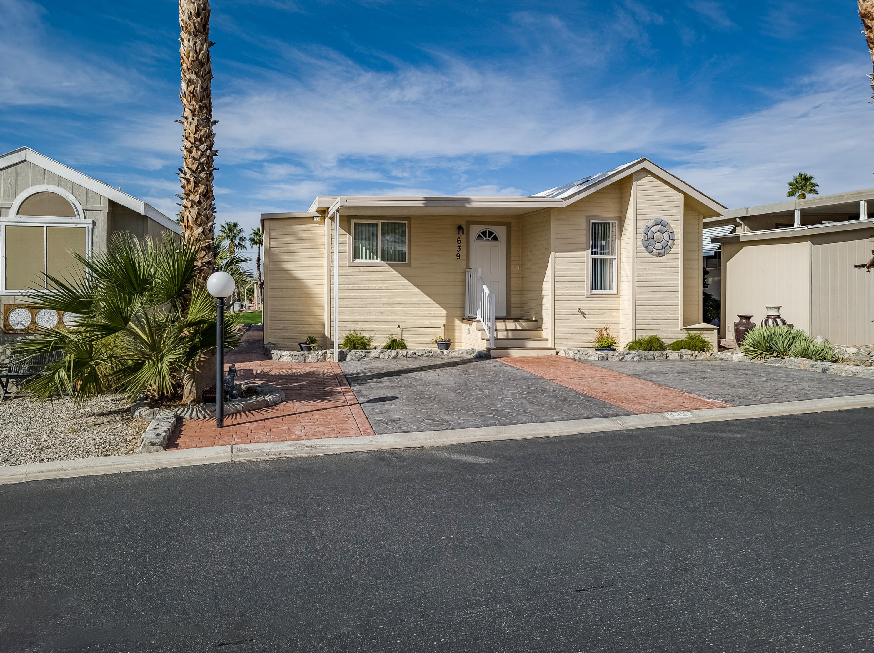 70200 Dillon Rd #639, Desert Hot Springs, CA 92241