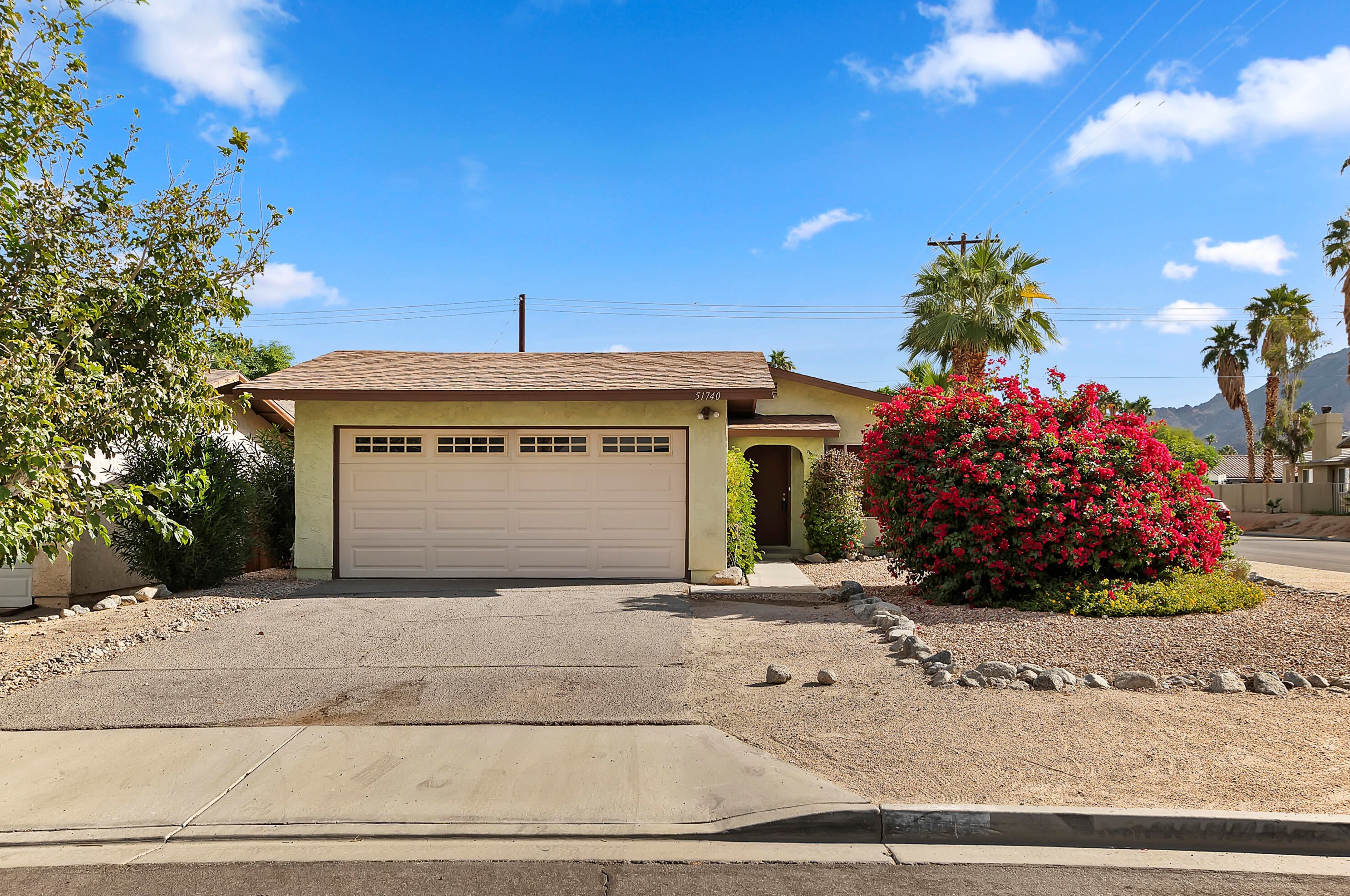 51740 Avenida Diaz, La Quinta, CA 92253