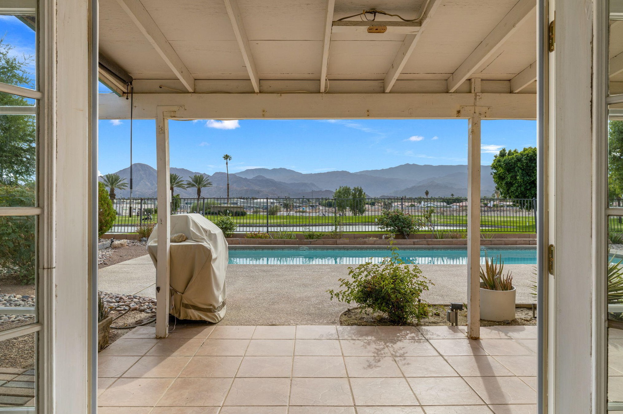 74755 Gary Ave, Palm Desert, CA 92260-2023
