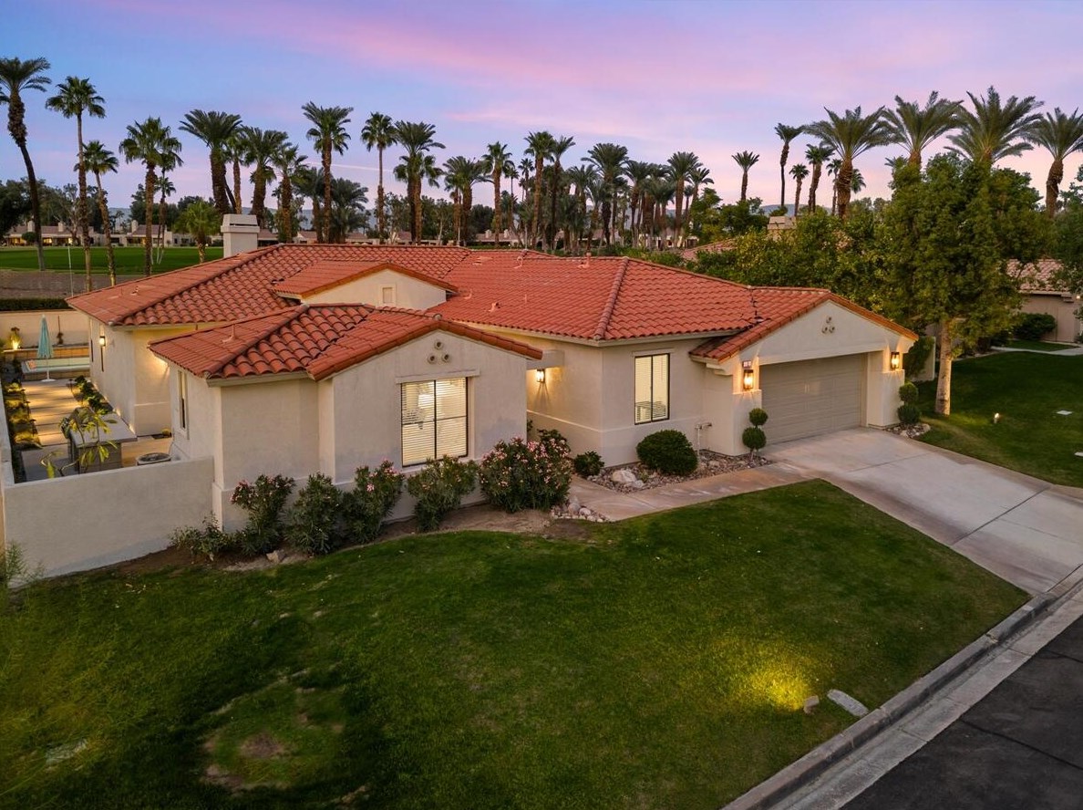 3 San Marino Cir, Rancho Mirage CA  92270-1910 exterior