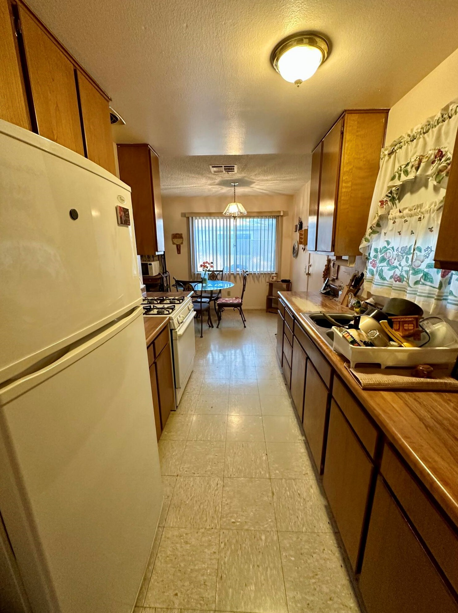 381 San Luis Way, Blythe, CA 92225