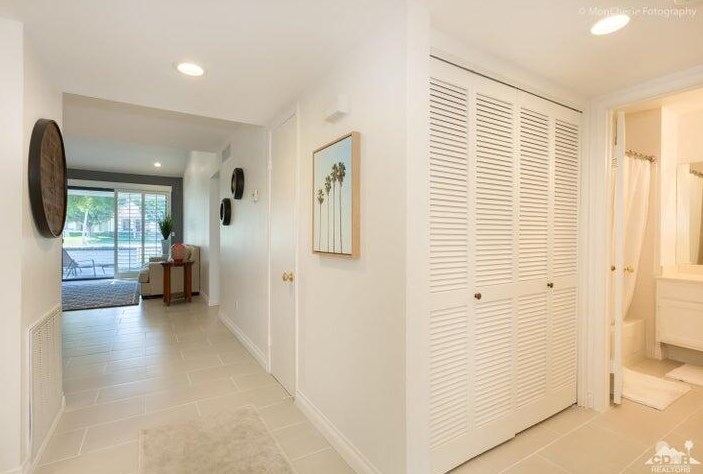 15 Torremolinos Dr, Rancho Mirage CA  92270-4838 exterior