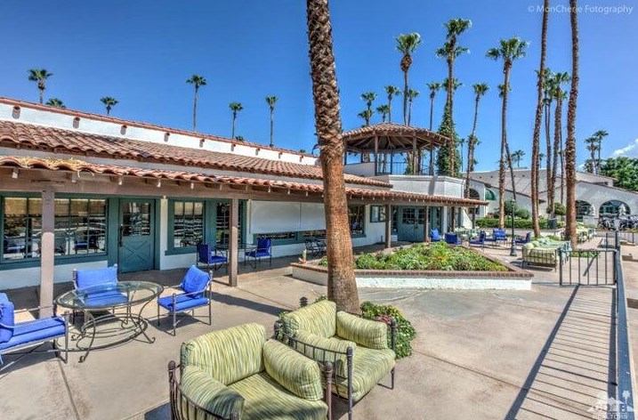 15 Torremolinos Dr, Rancho Mirage CA  92270-4838 exterior