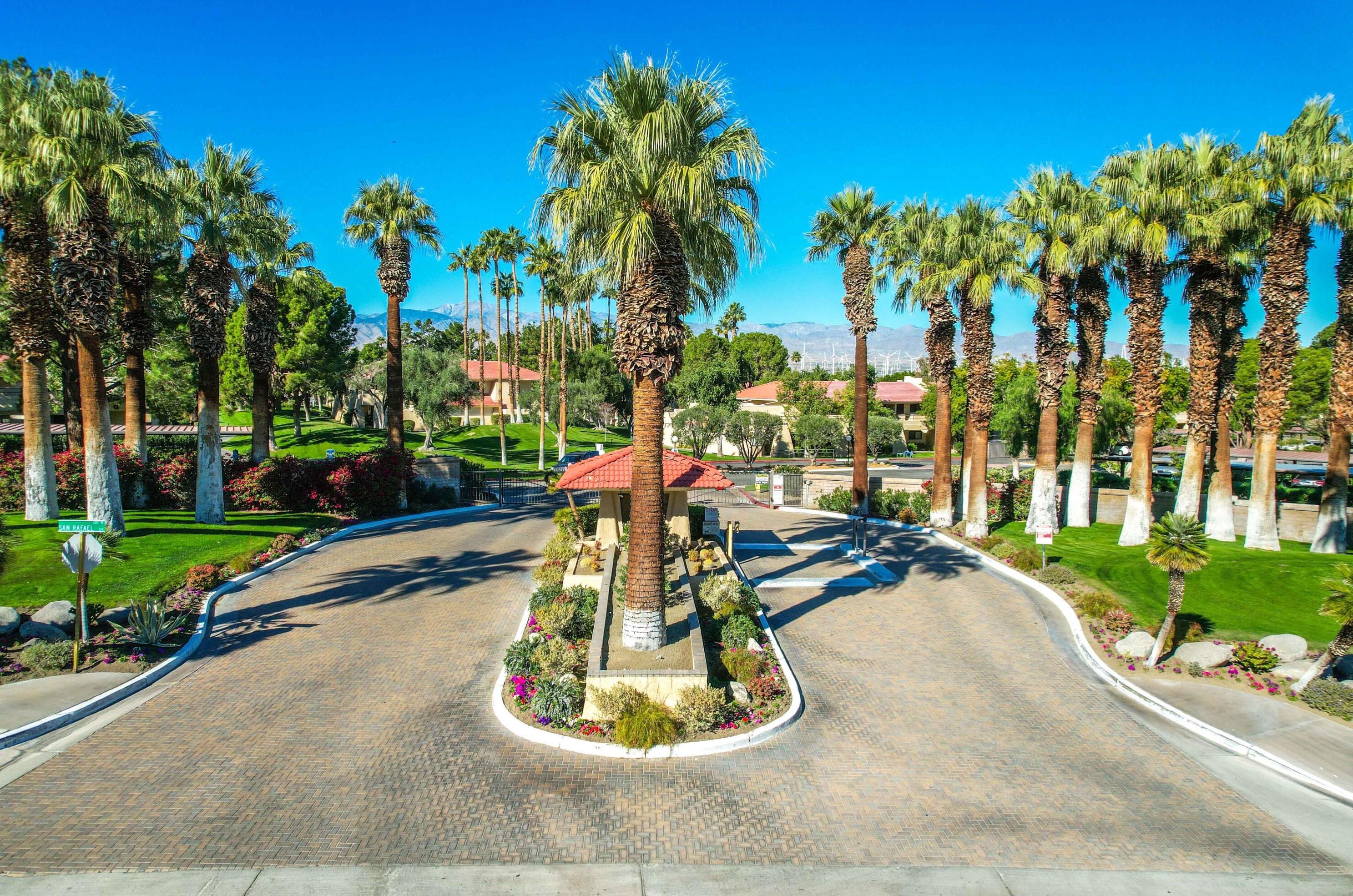 2801 E Los Felices Circle E #103, Palm Springs, CA 92262