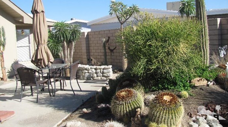 38153 Rock Cir, Palm Desert, CA 92260-1243