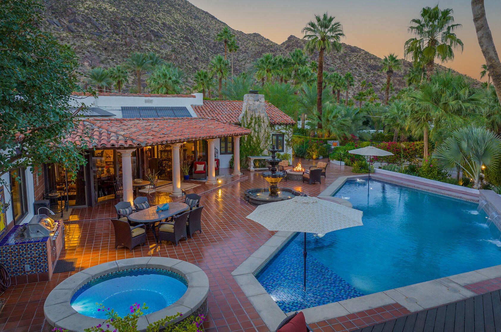 277 W Crestview Dr, Palm Springs, CA 92264