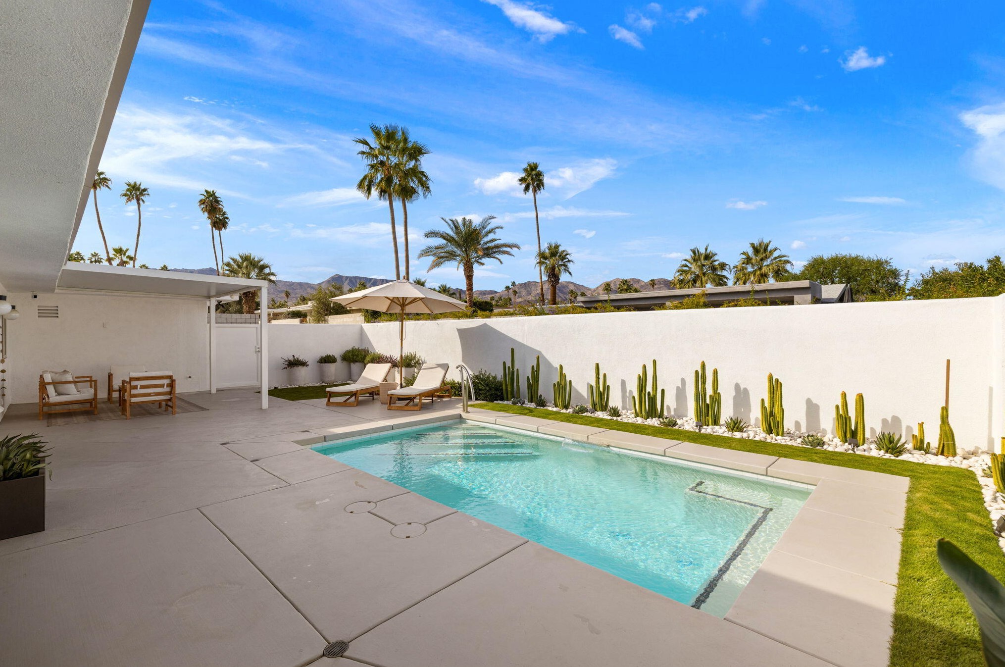 47946 Silver Spur Trl, Palm Desert CA  92260-6117 exterior