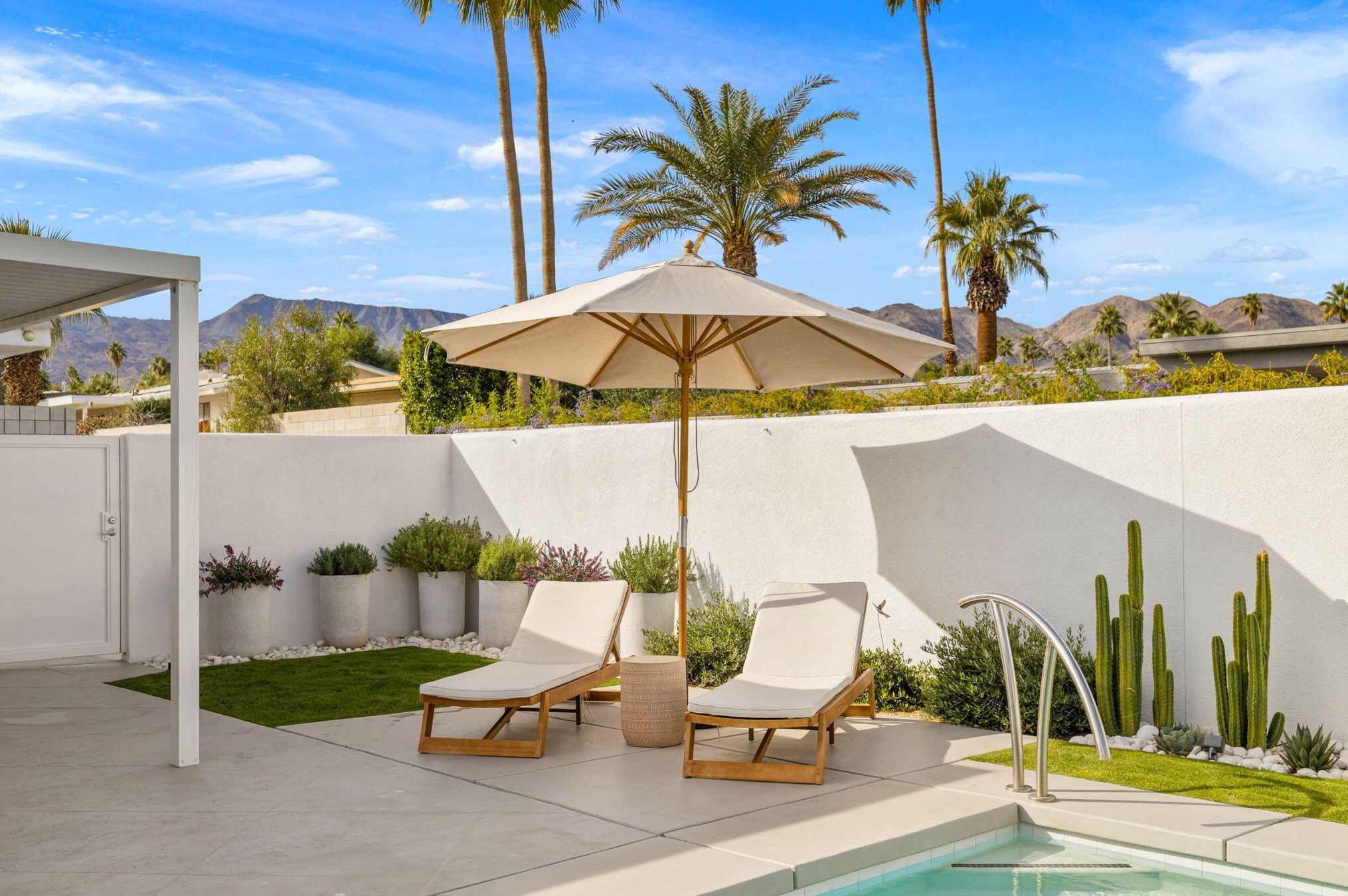 47946 Silver Spur Trl, Palm Desert CA  92260-6117 exterior