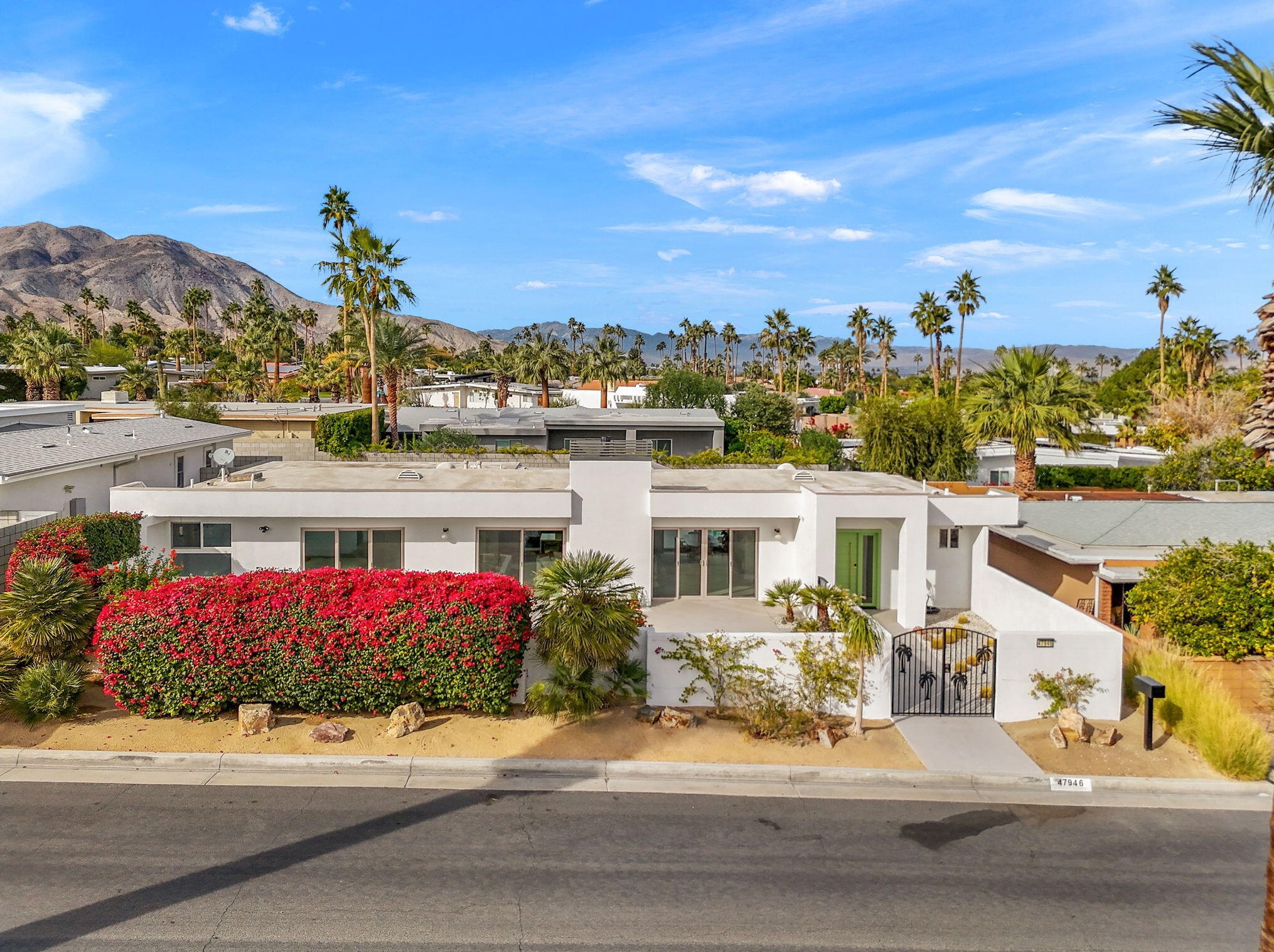 47946 Silver Spur Trl, Palm Desert CA  92260-6117 exterior