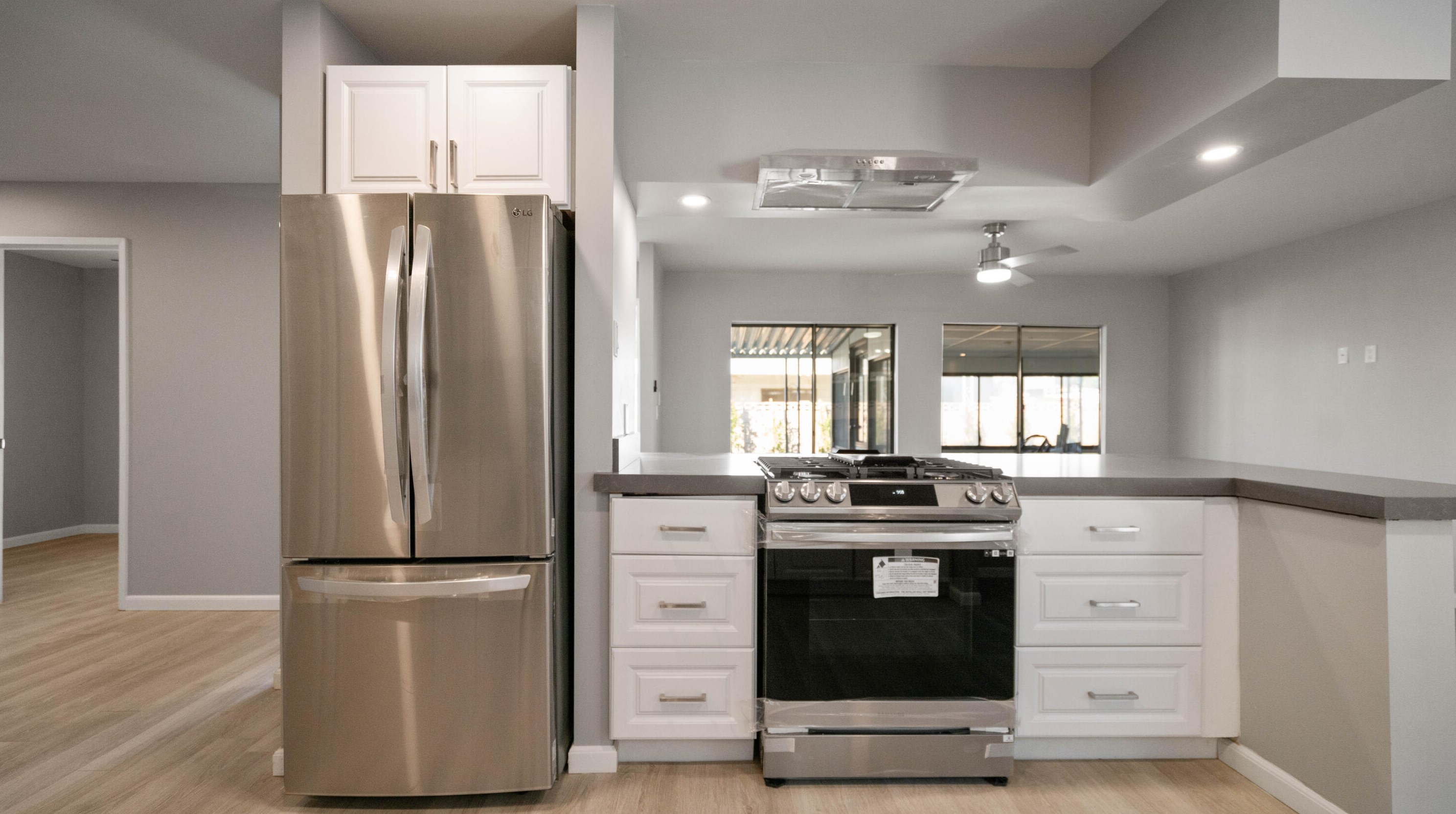 33520 Barcelona Dr, Thousand Palms, CA 92276-4018