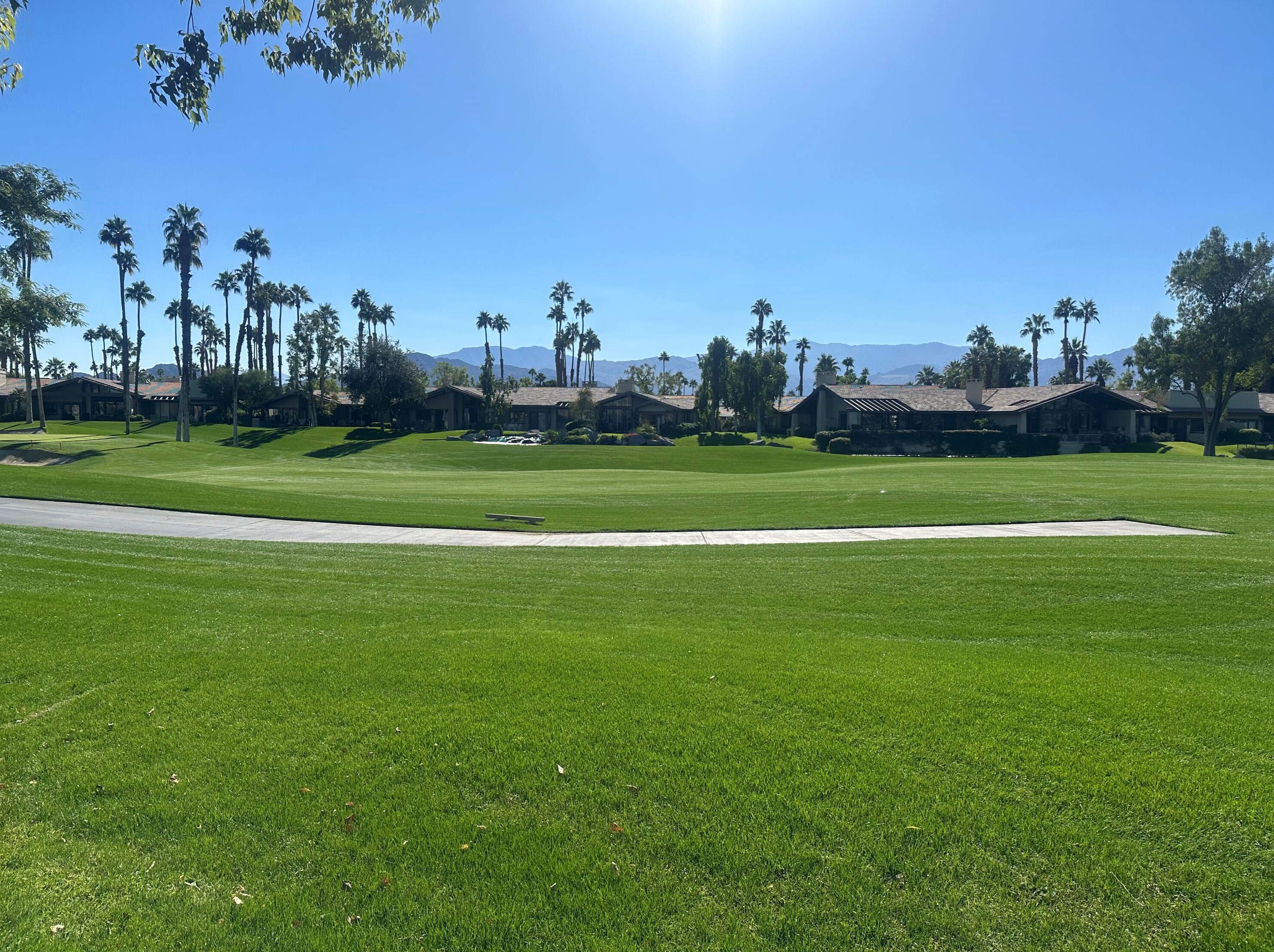 285 Wild Horse Dr, Palm Desert, CA 92211-3220