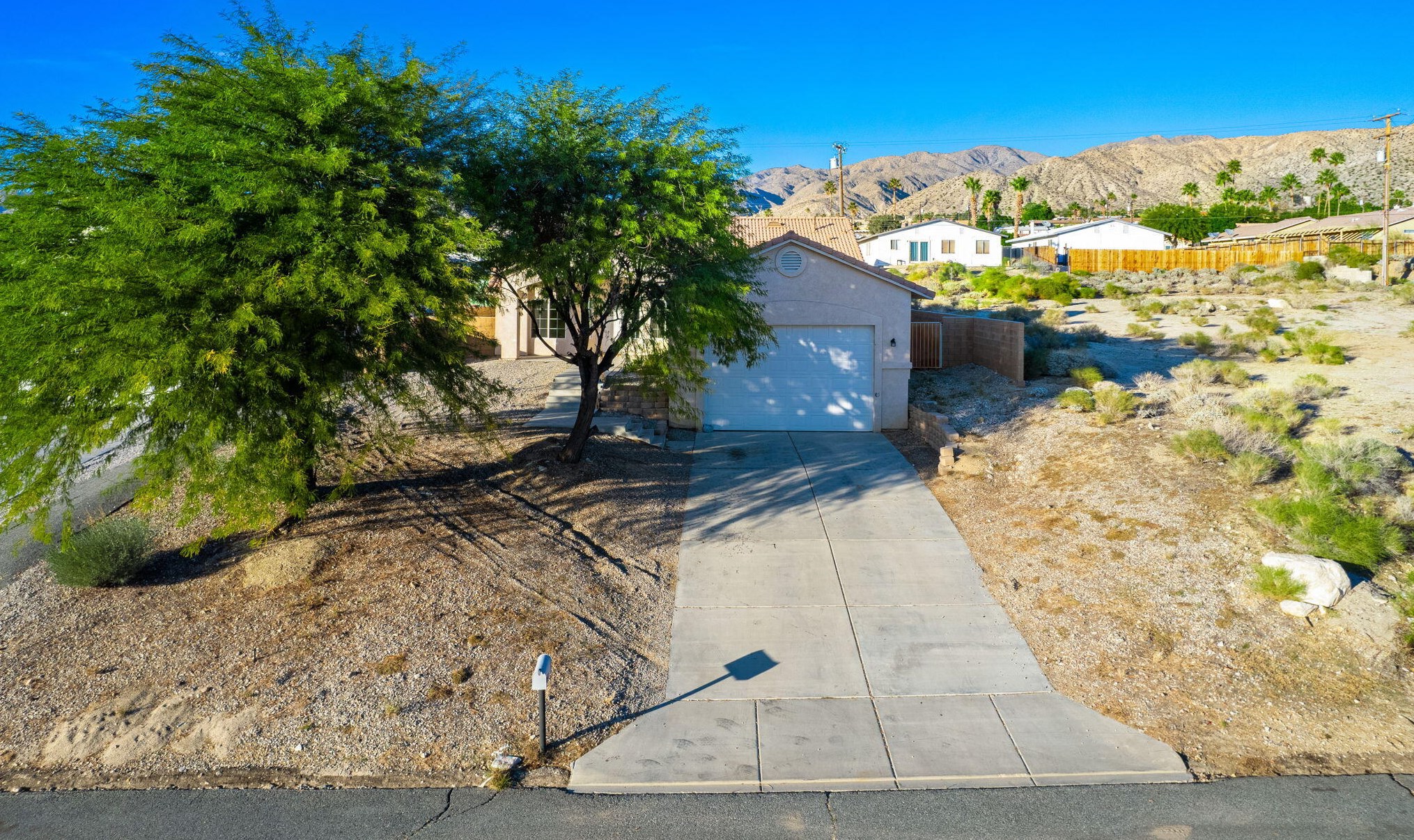 66808 8th St, Desert Hot Springs, CA 92240