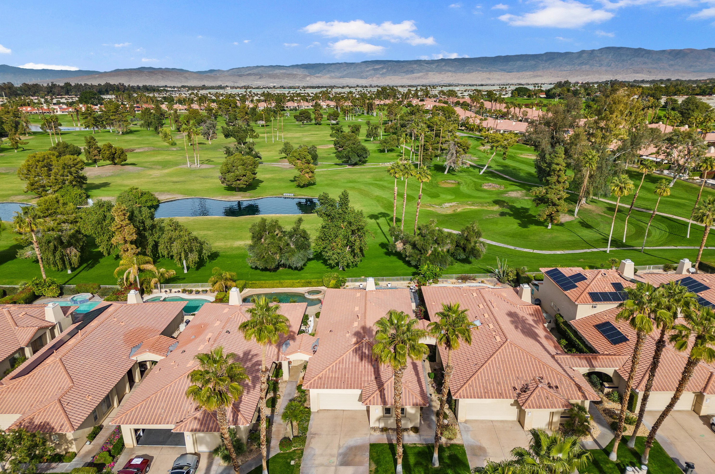 166 Kavenish Dr, Rancho Mirage CA  92270-3244 exterior