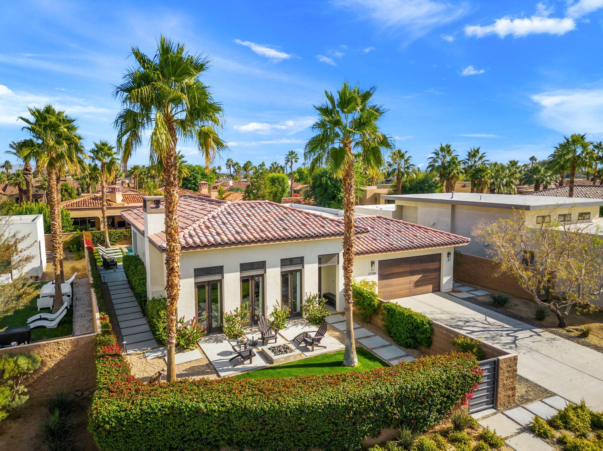 57768 Salida Del Sol, La Quinta CA  92253-8186 exterior