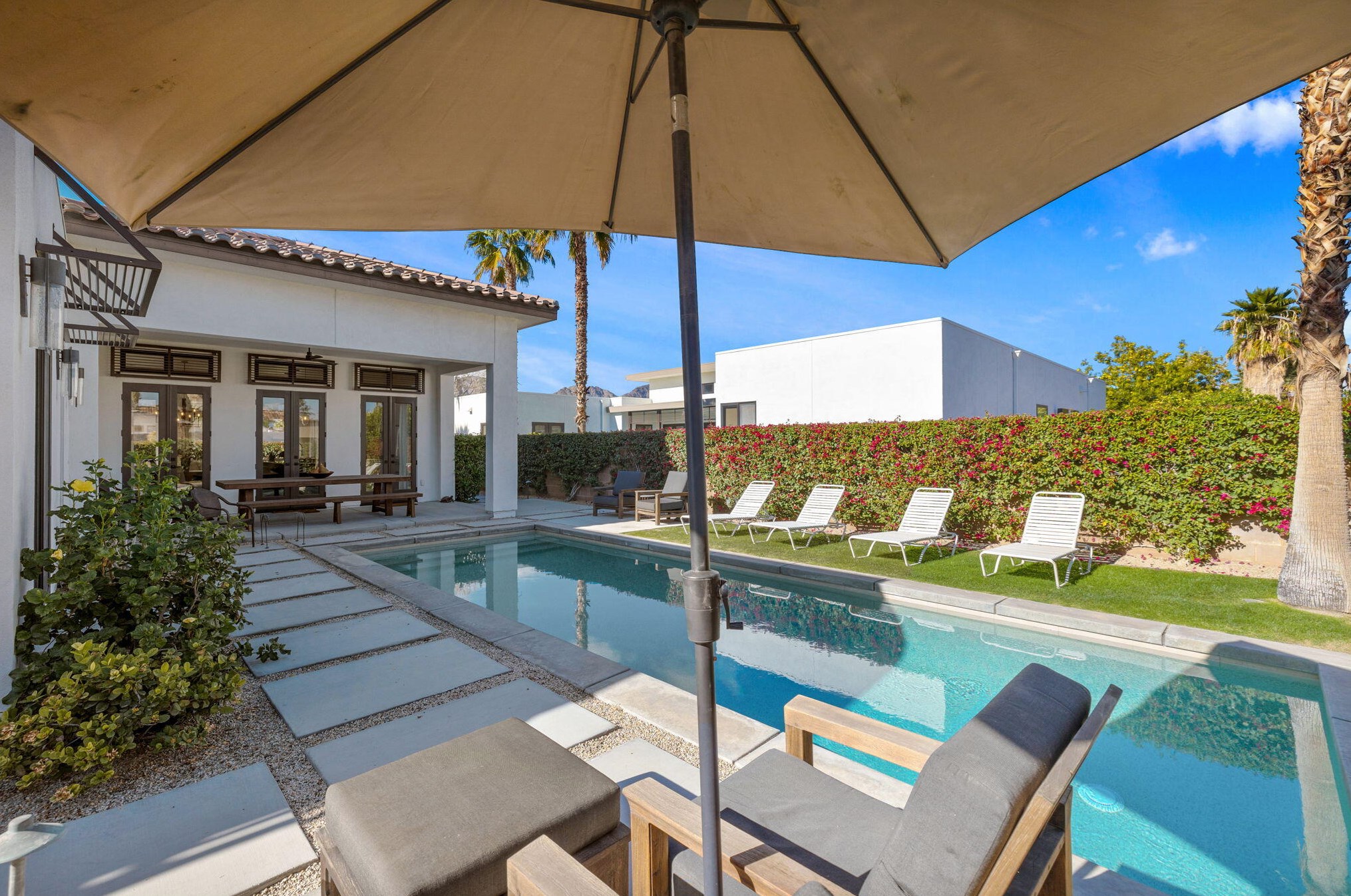 57768 Salida Del Sol, La Quinta CA  92253-8186 exterior