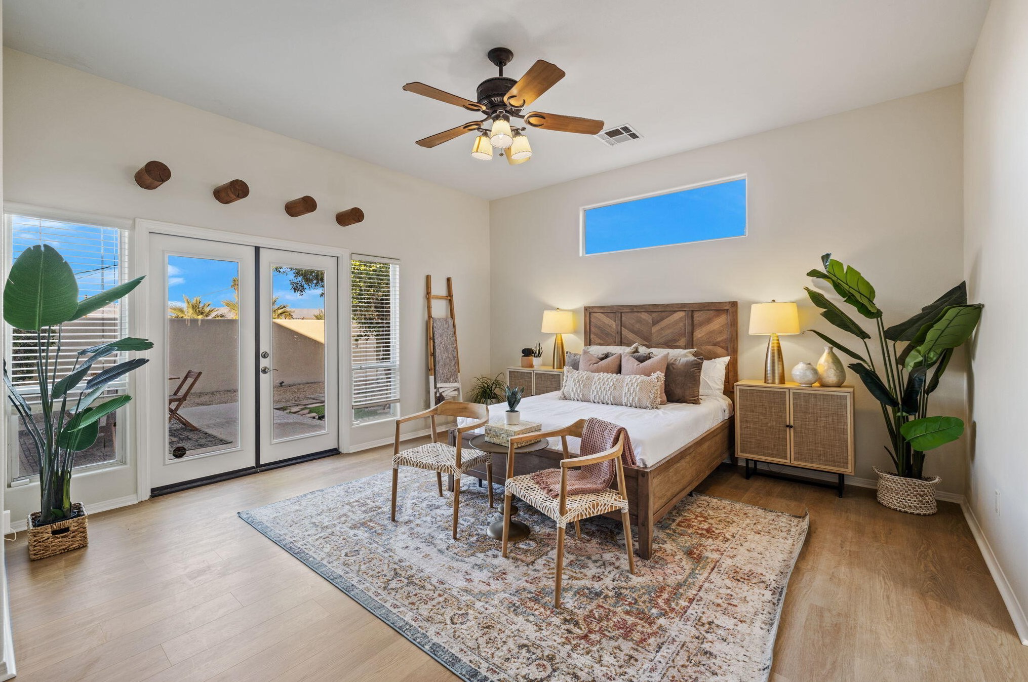 54450 Avenida Alvarado, La Quinta CA  92253-3690 exterior