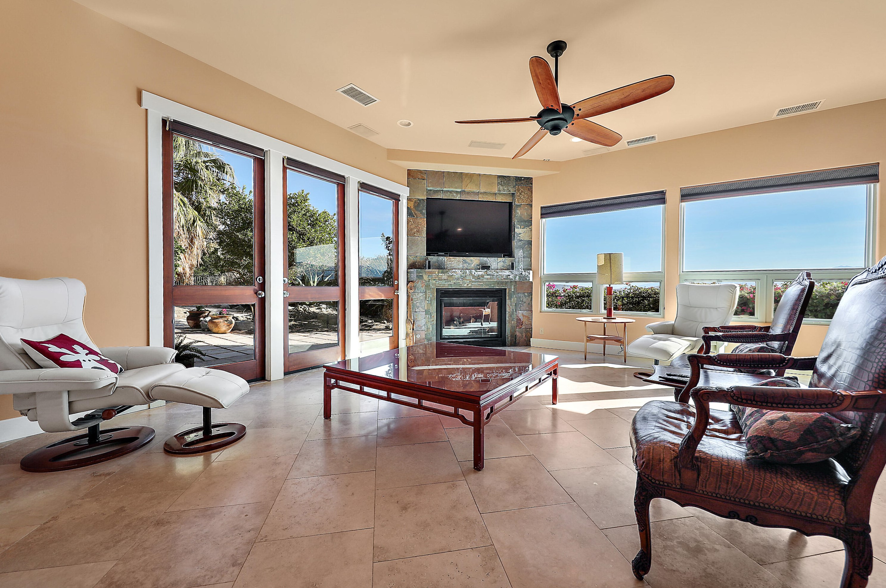 12463 Redbud Rd, Desert Hot Springs CA  92240-4346 exterior