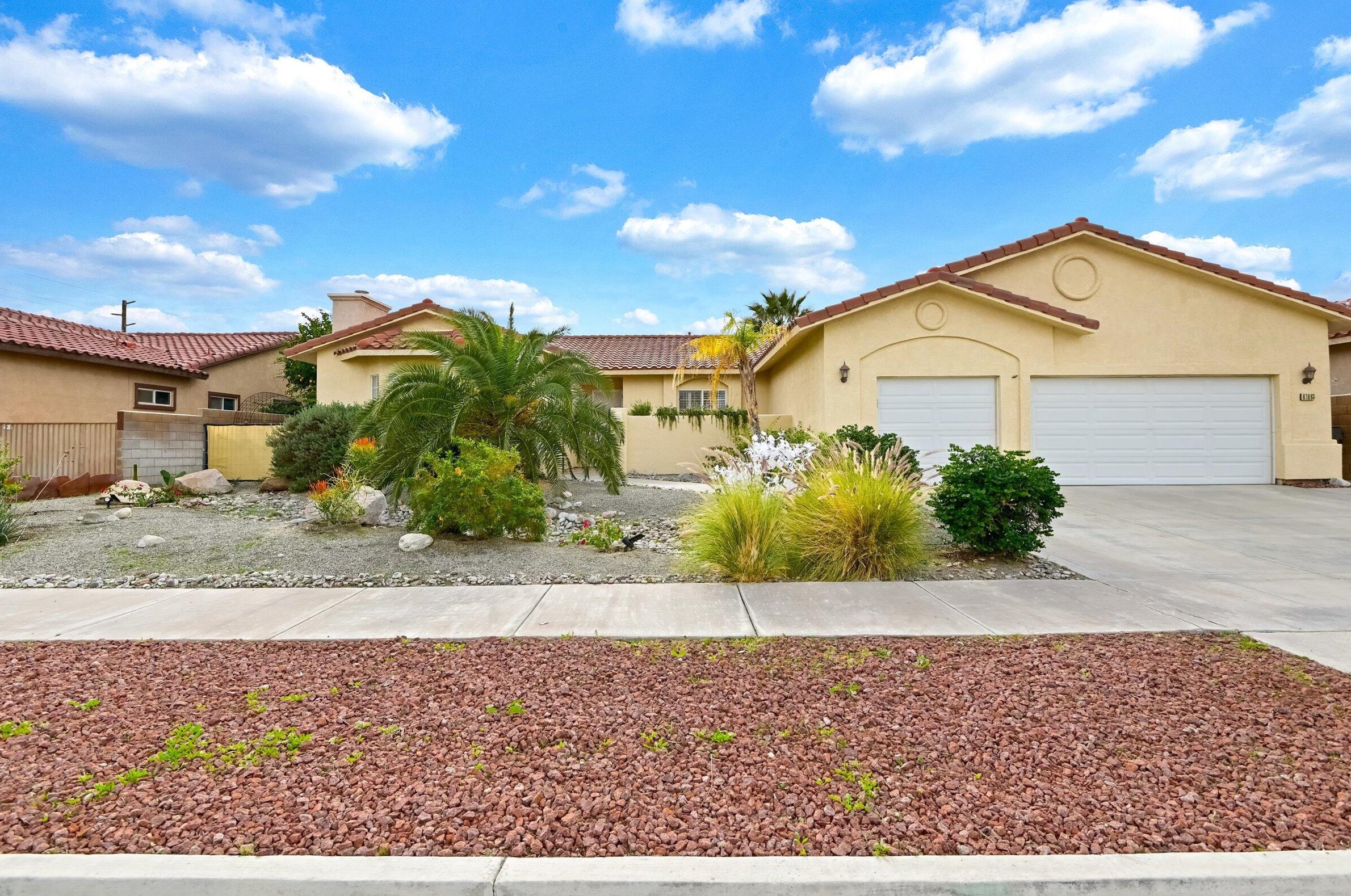 67963 Vega Rd, Cathedral City, CA 92234