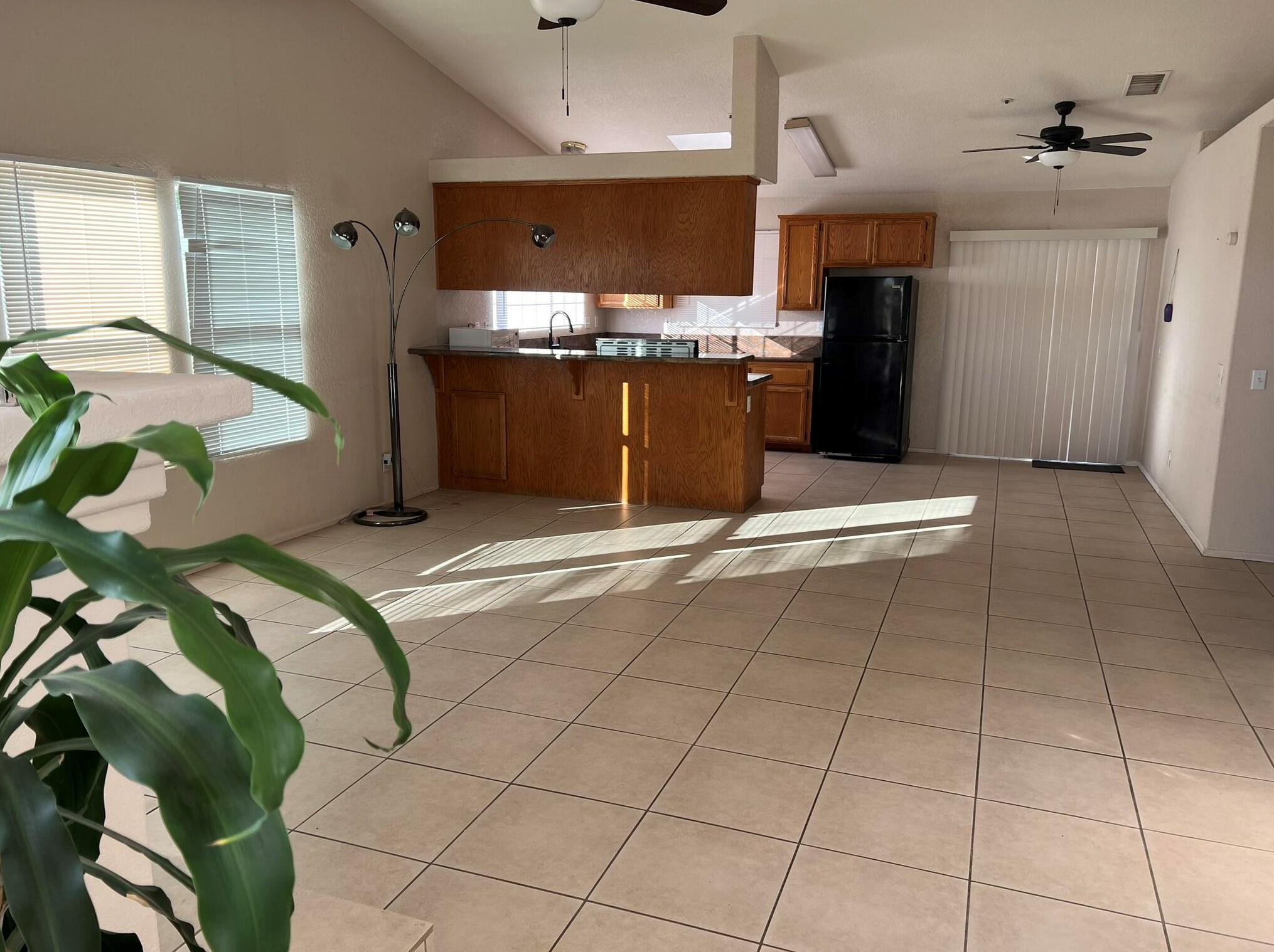 10421 Verbena Dr, Desert Hot Springs, CA 92240
