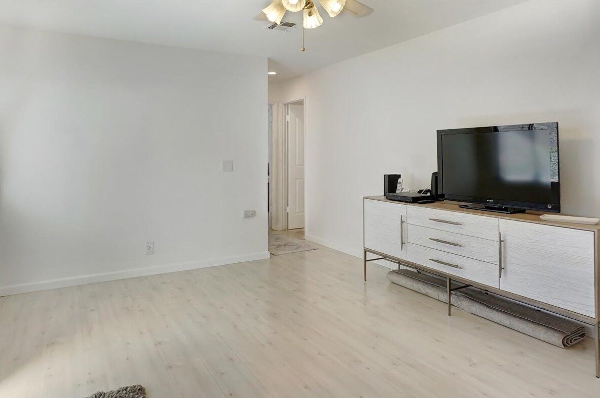 73427 Cabazon Peak Dr, Palm Desert CA  92260-1110 exterior