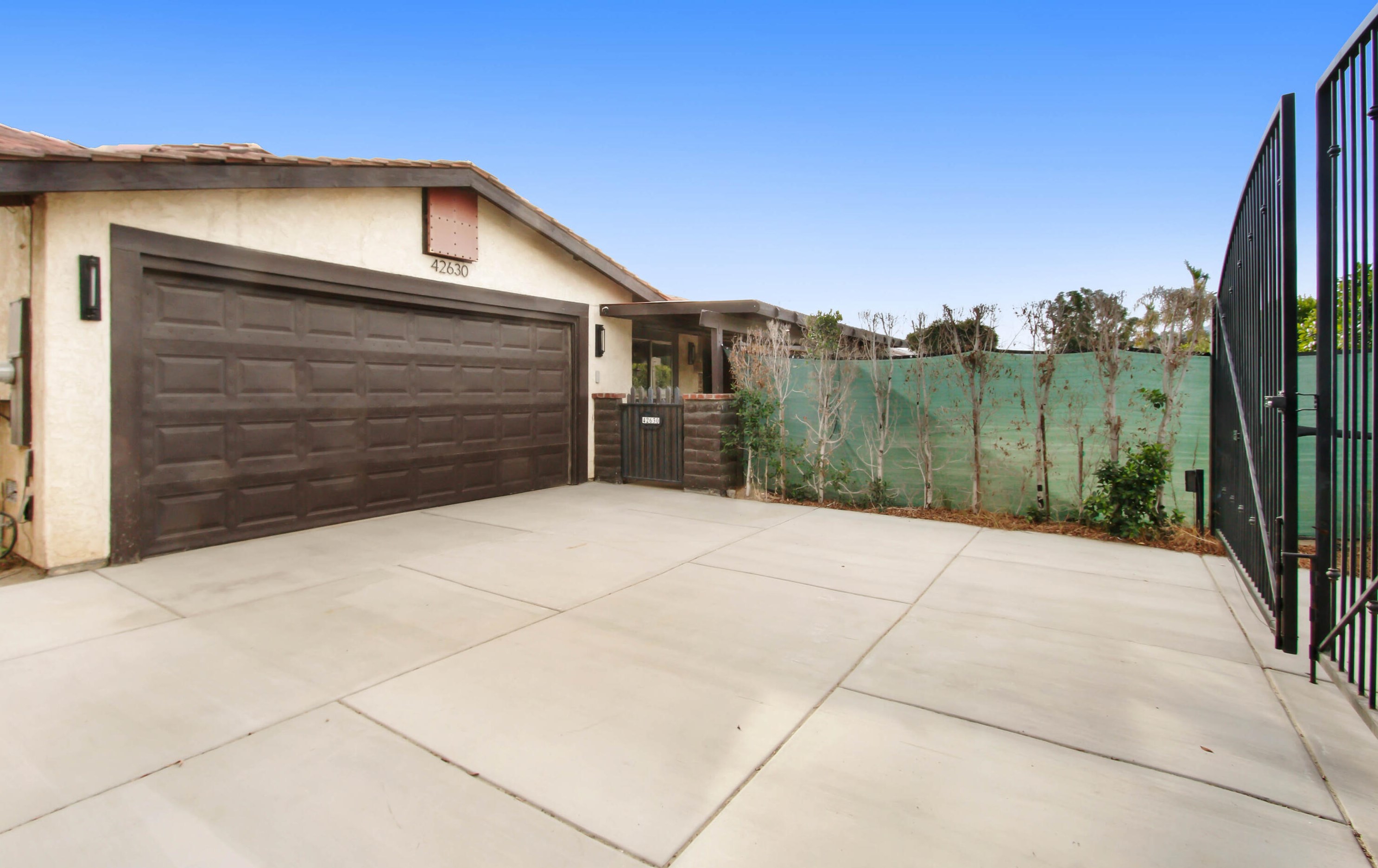 42630 Lima Hall Rd, Indio, CA 92203-3649