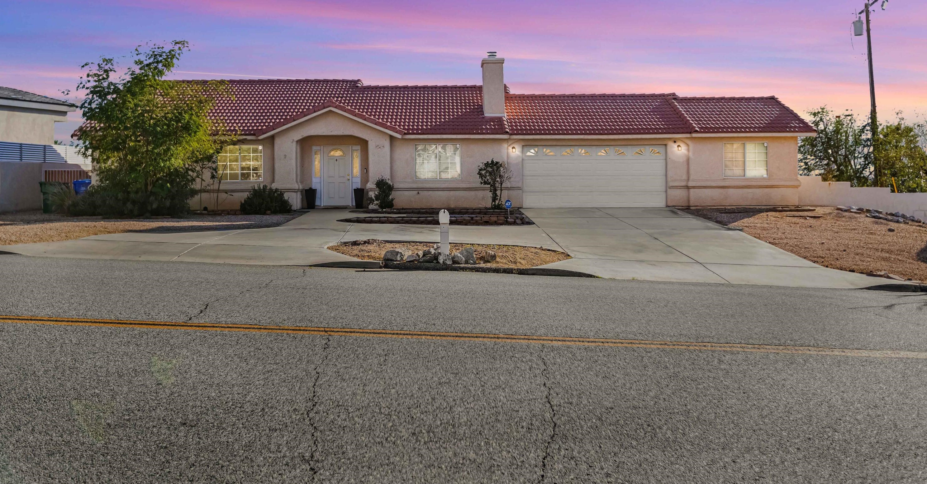 66645 Mission Lakes Blvd, Desert Hot Springs, CA 92240