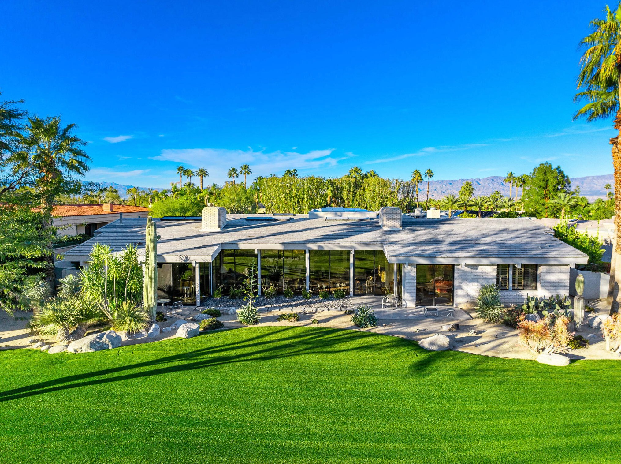 74375 Quail Lakes Dr, Palm Desert, CA 92210-7331