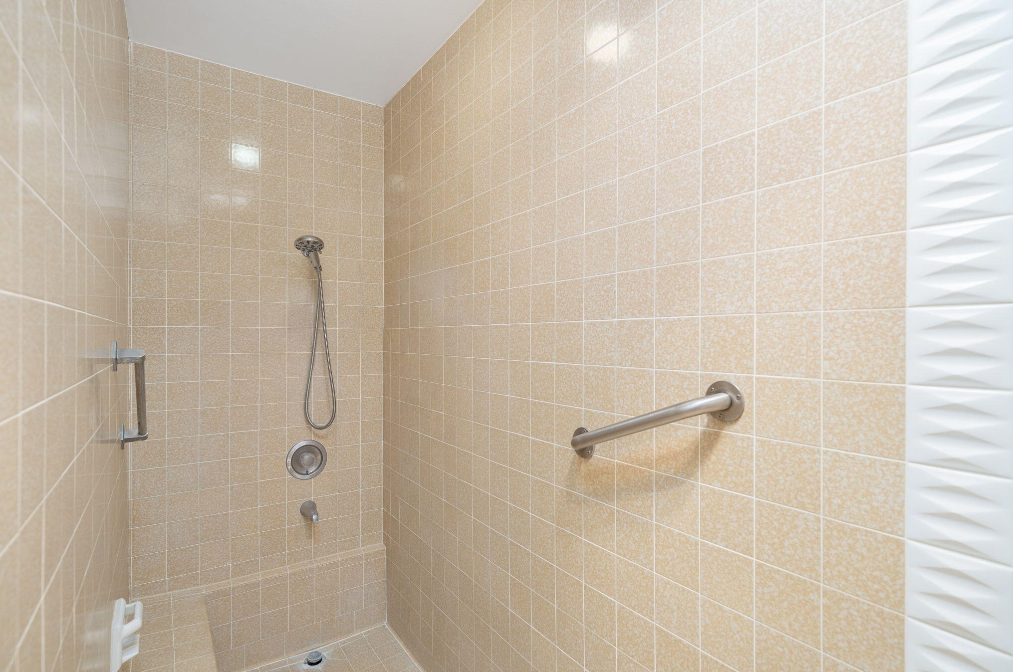 73700 Grapevine St, Palm Desert CA  92260-5538 exterior