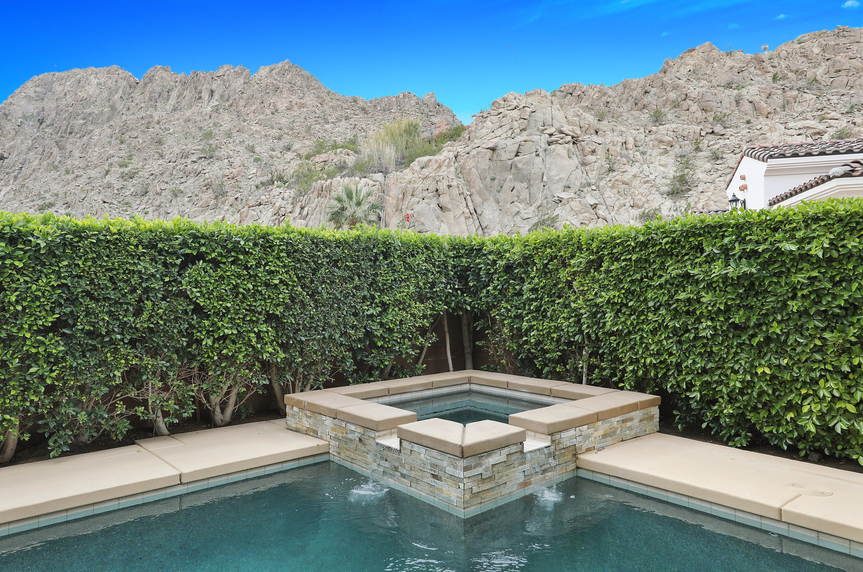 78320 Clarke Ct, La Quinta CA  92253-2213 exterior