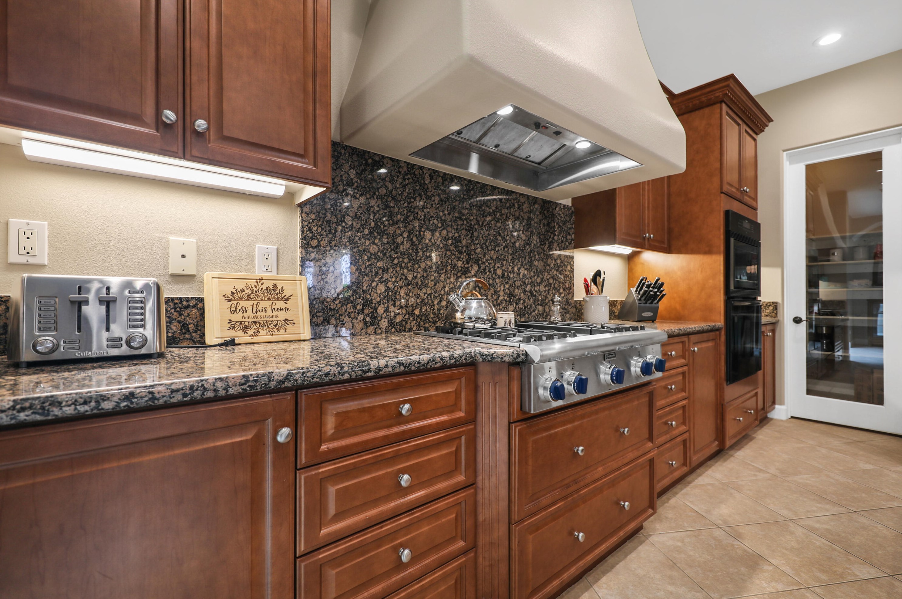 78320 Clarke Ct, La Quinta CA  92253-2213 exterior