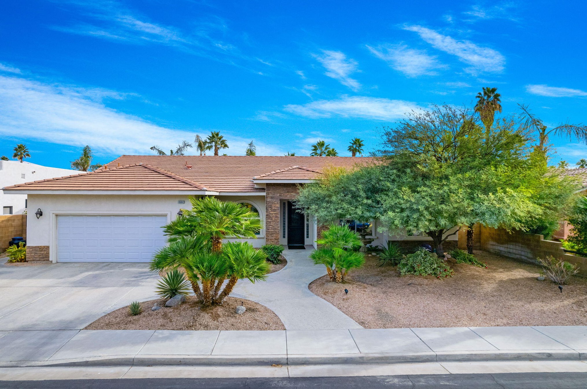 35602 Felicity Pl, Cathedral City, CA 92234-7915