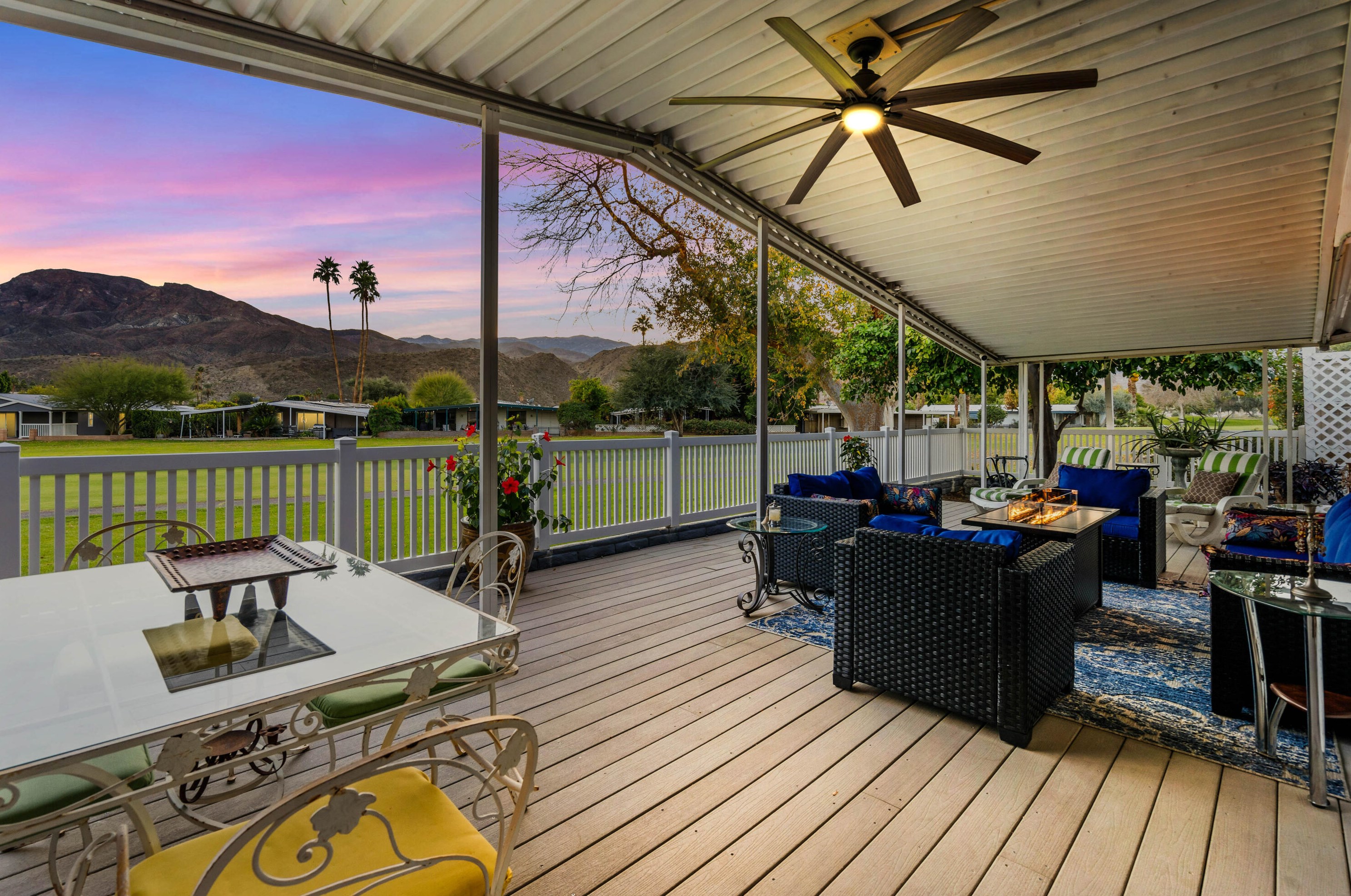 450 Paseo Perdido, Cathedral City CA  92234-1628 exterior
