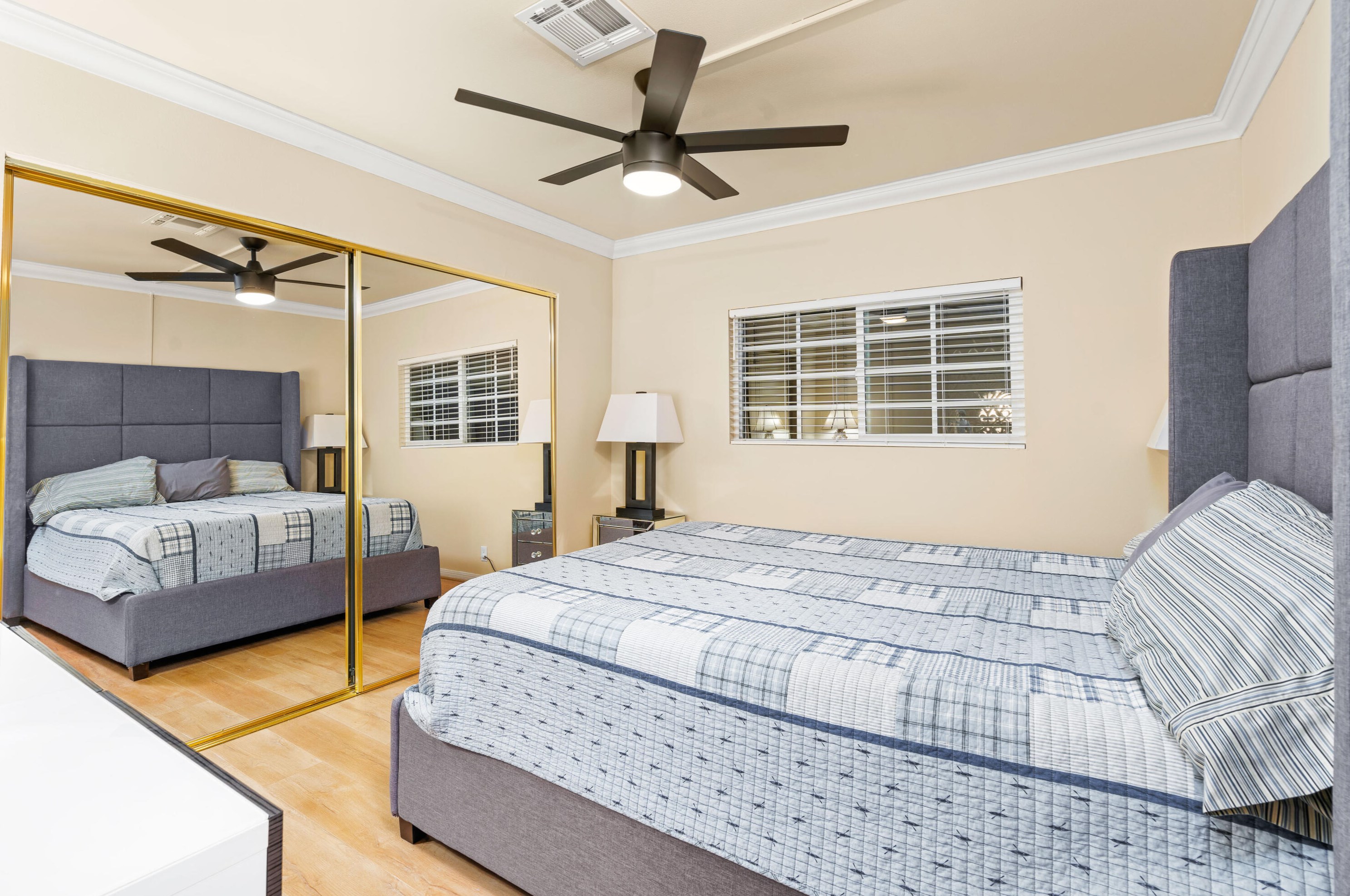 450 Paseo Perdido, Cathedral City CA  92234-1628 exterior