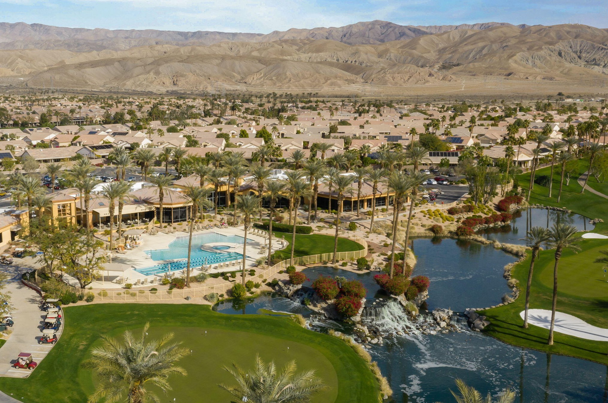 35897 Bramblewood Ave, Palm Desert CA  92211-2684 exterior