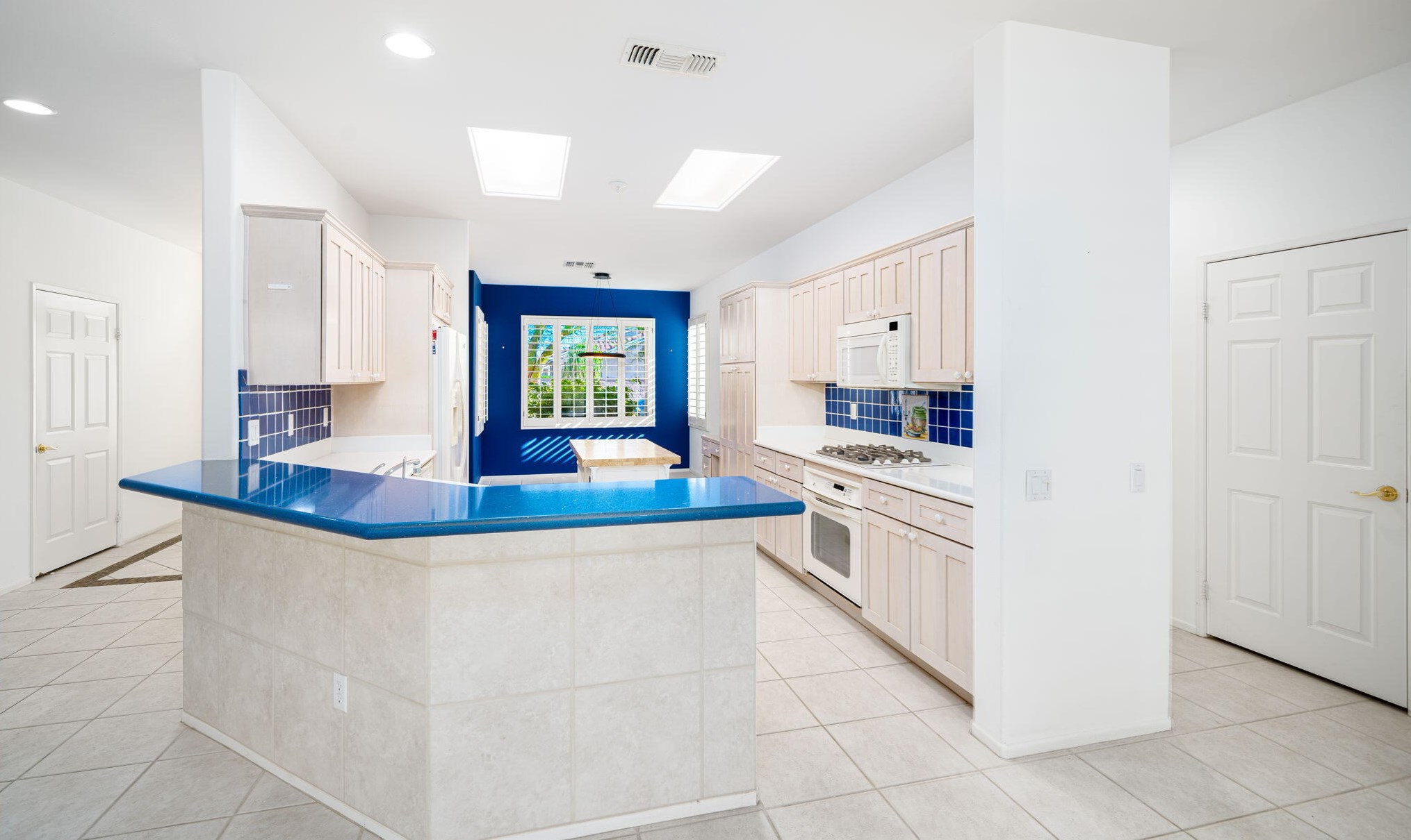 35897 Bramblewood Ave, Palm Desert CA  92211-2684 exterior