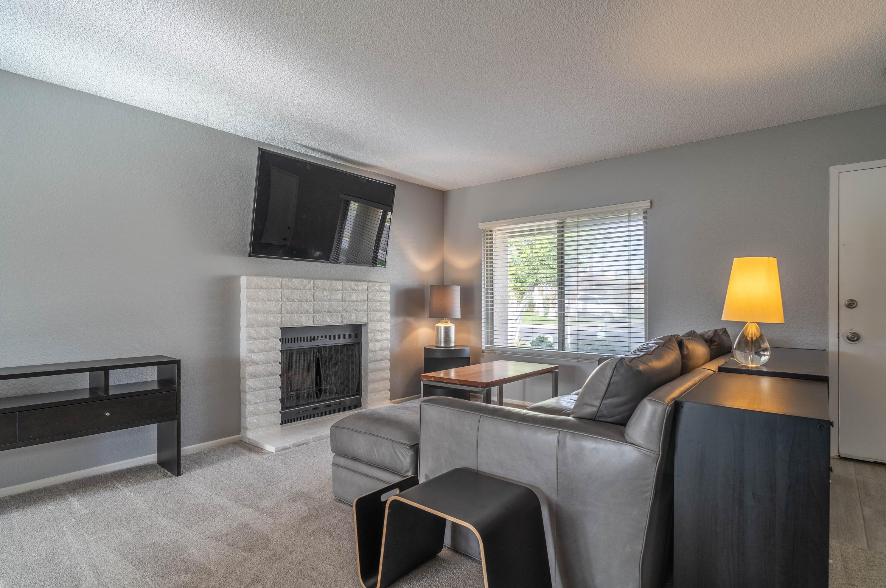 41775 Largo, Palm Desert, CA 92211