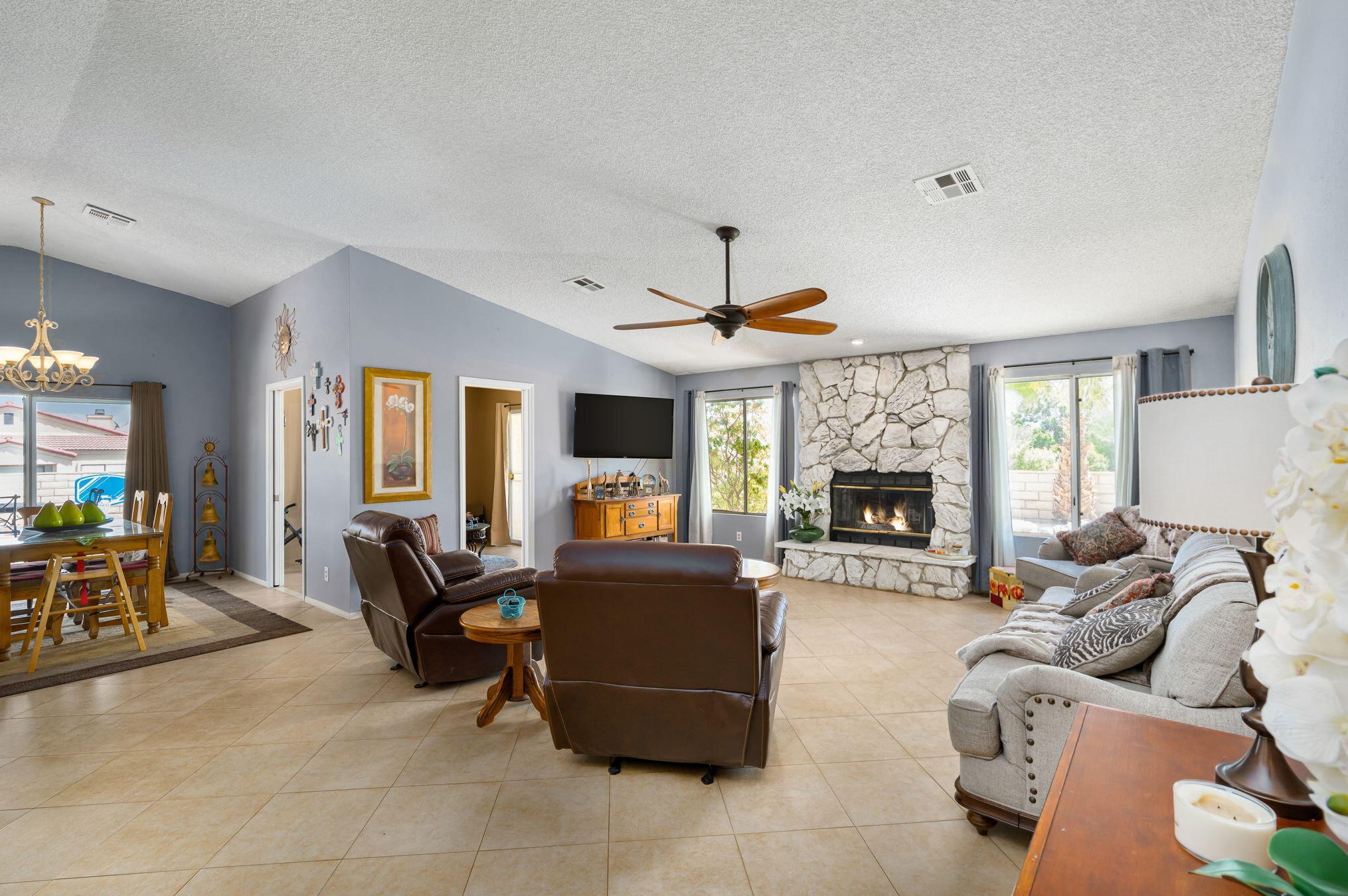 64329 Spyglass Ave, Desert Hot Springs CA  92240-1204 exterior