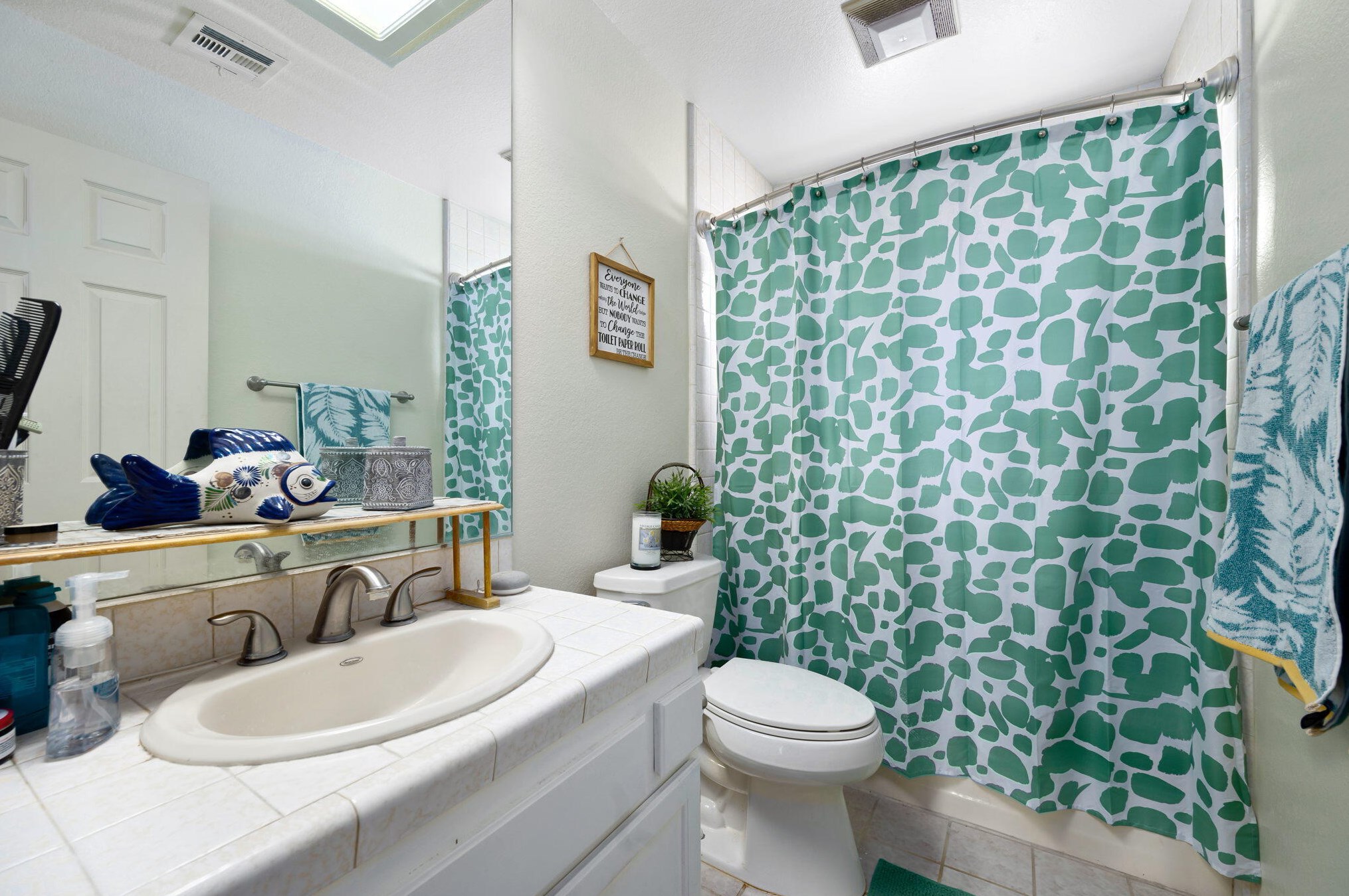 64329 Spyglass Ave, Desert Hot Springs CA  92240-1204 exterior