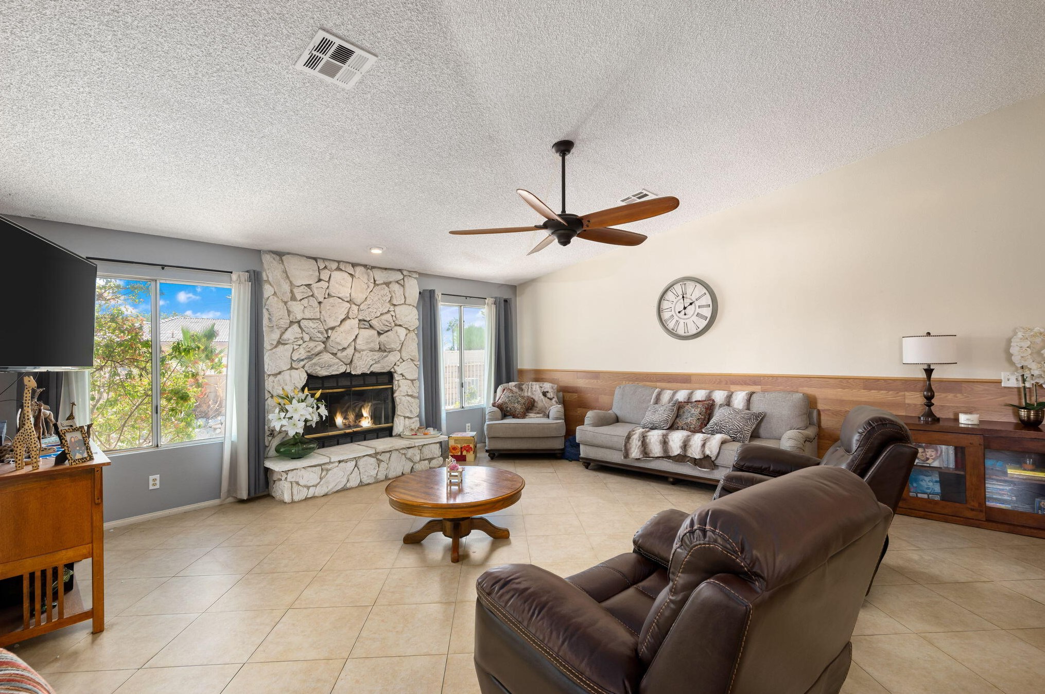 64329 Spyglass Ave, Desert Hot Springs CA  92240-1204 exterior