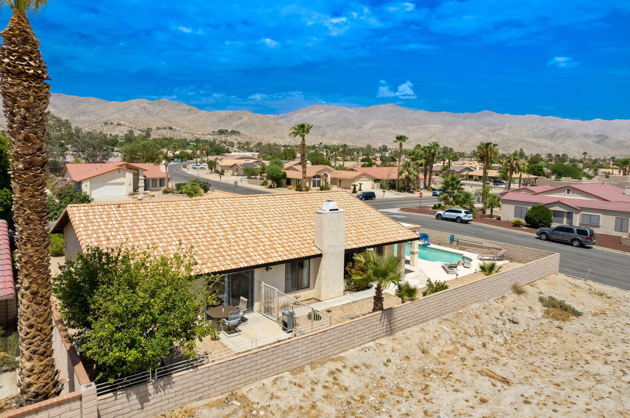 64329 Spyglass Ave, Desert Hot Springs CA  92240-1204 exterior