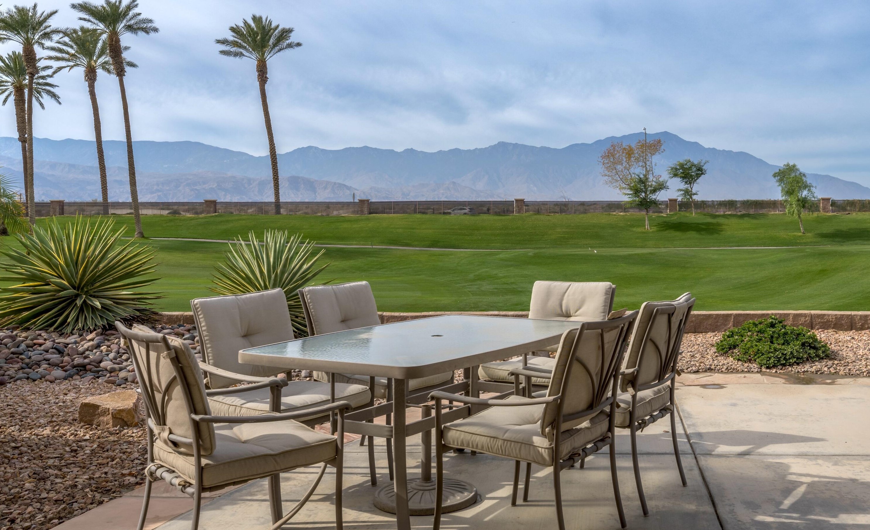 35127 Rosemont Dr, Palm Desert CA  92211-3742 exterior